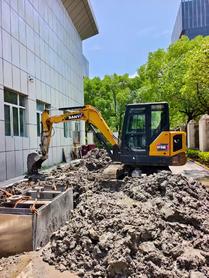 Buy Sany SY55 Used Excavator / 2 Buy Sany SY55 Used Excavator / 2