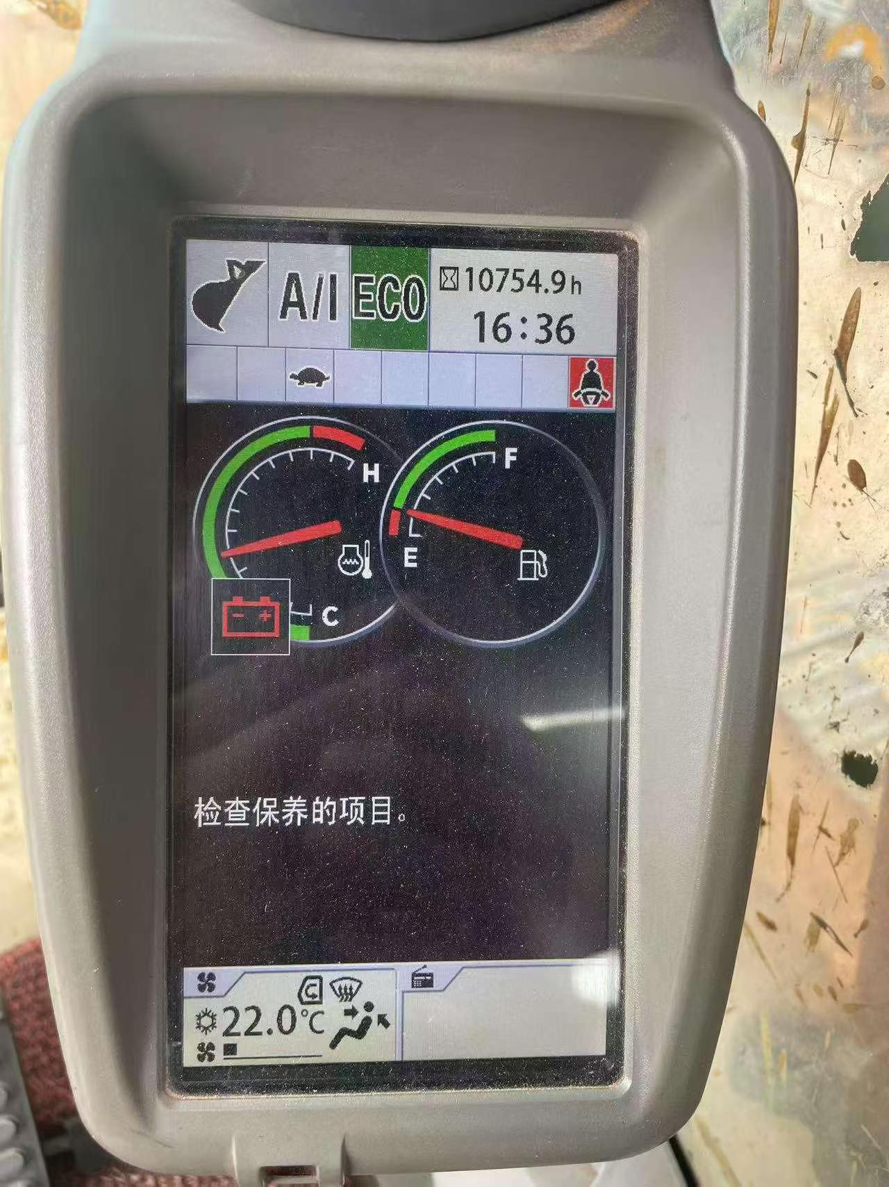 Buy Hitachi EX130H-5 Used Excavator / 6