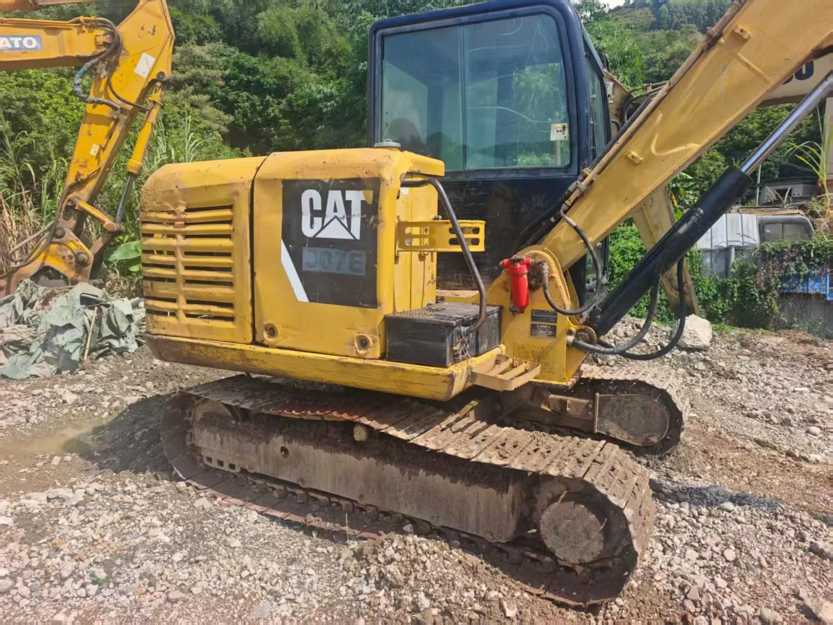 Buy Caterpillar 305.5 Used Excavator / 3 Buy Caterpillar 305.5 Used Excavator / 3