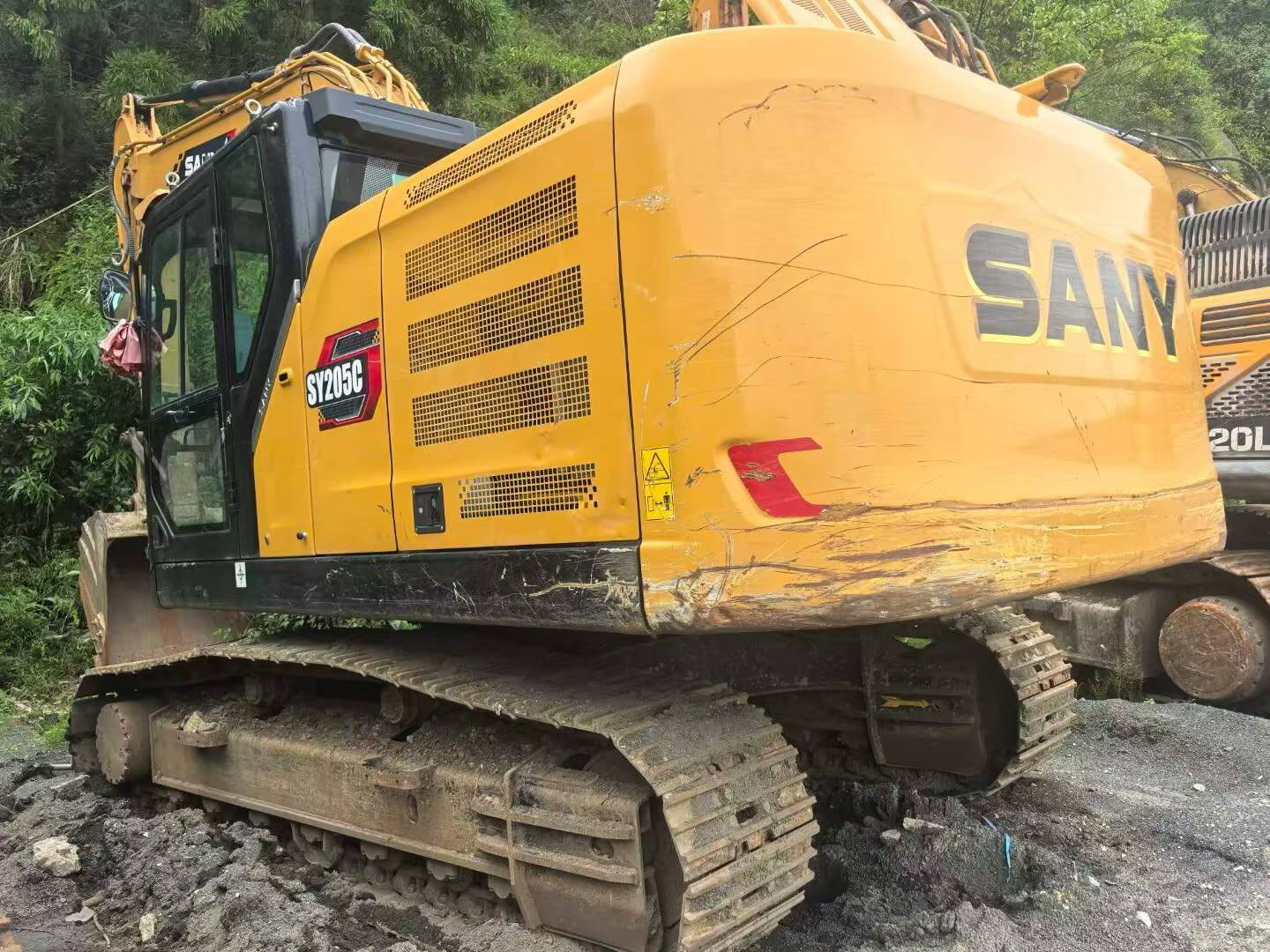 Buy Sany SY205C Used Excavator / 2 Buy Sany SY205C Used Excavator / 2