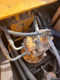 Buy Sany SY215C-8 Used Excavator / 4 Buy Sany SY215C-8 Used Excavator / 4