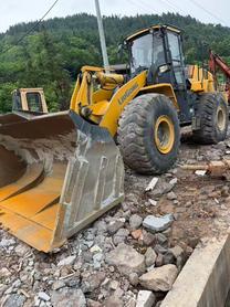 Buy LiuGong CLG862 Used Loader / 2 Buy LiuGong CLG862 Used Loader / 2
