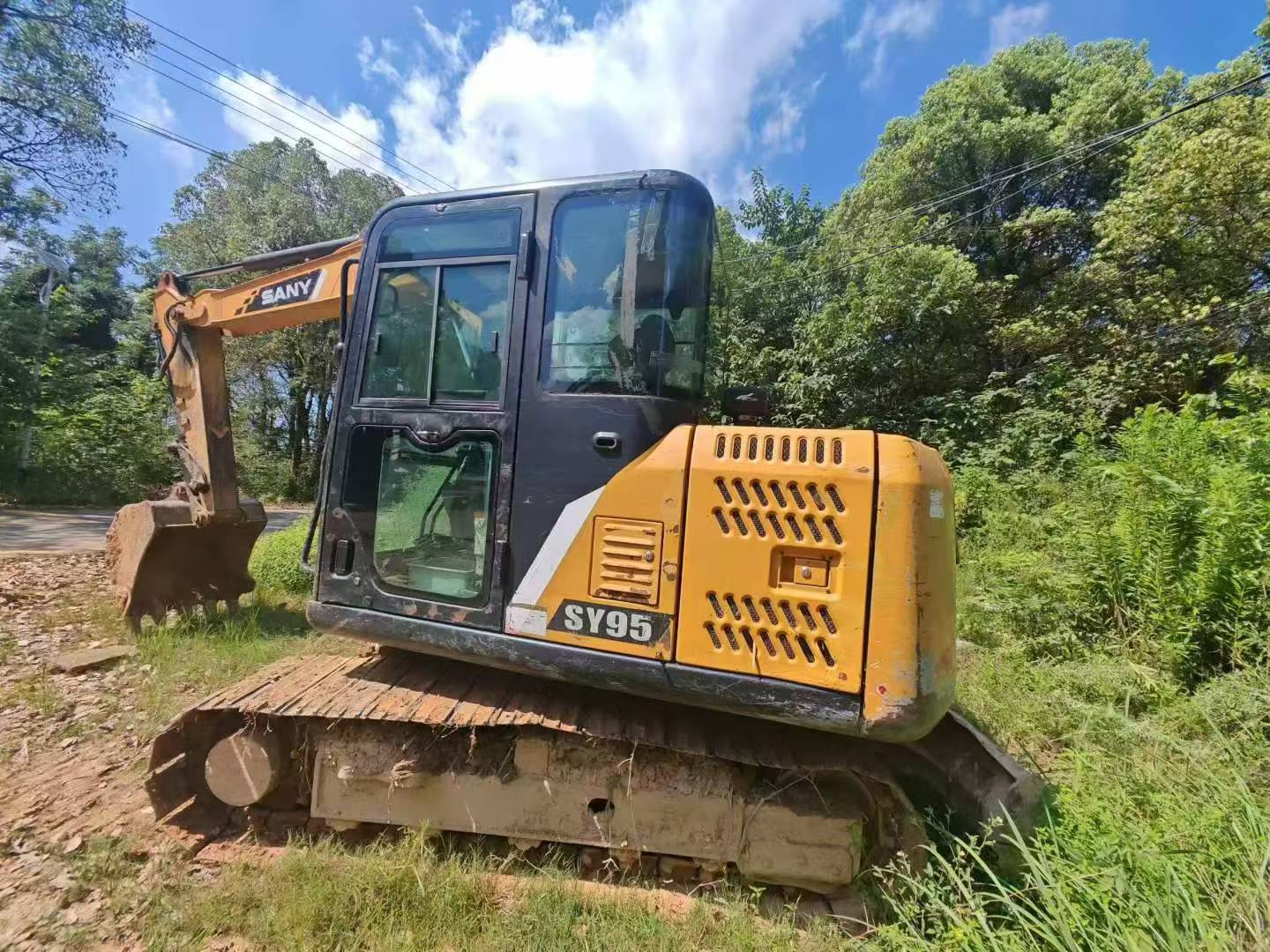 Buy Sany SY75 Used Excavator / 1
