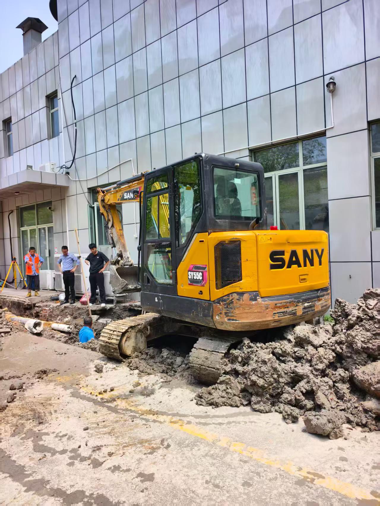Buy Sany SY55 Used Excavator / 4 Buy Sany SY55 Used Excavator / 4