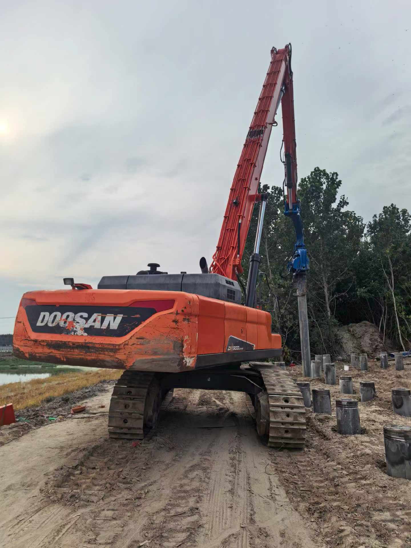 Buy Doosan Used Excavator / 3 Buy Doosan Used Excavator / 3