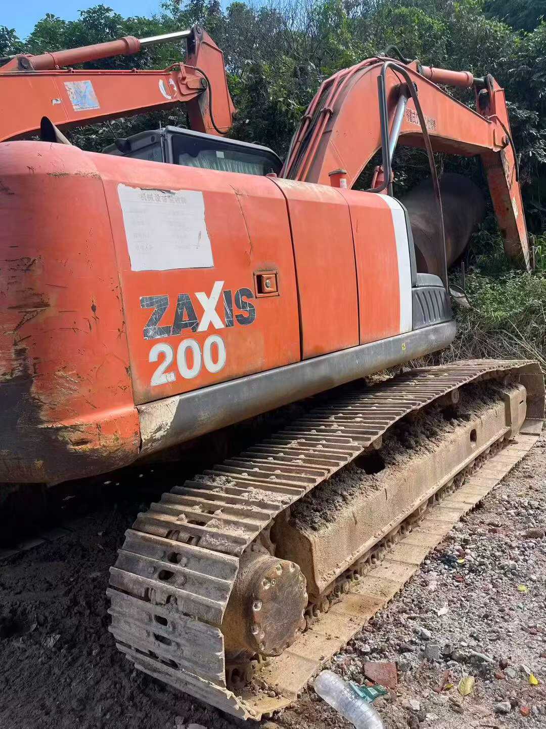 Buy Hitachi EX200-3 Used Excavator / 3 Buy Hitachi EX200-3 Used Excavator / 3