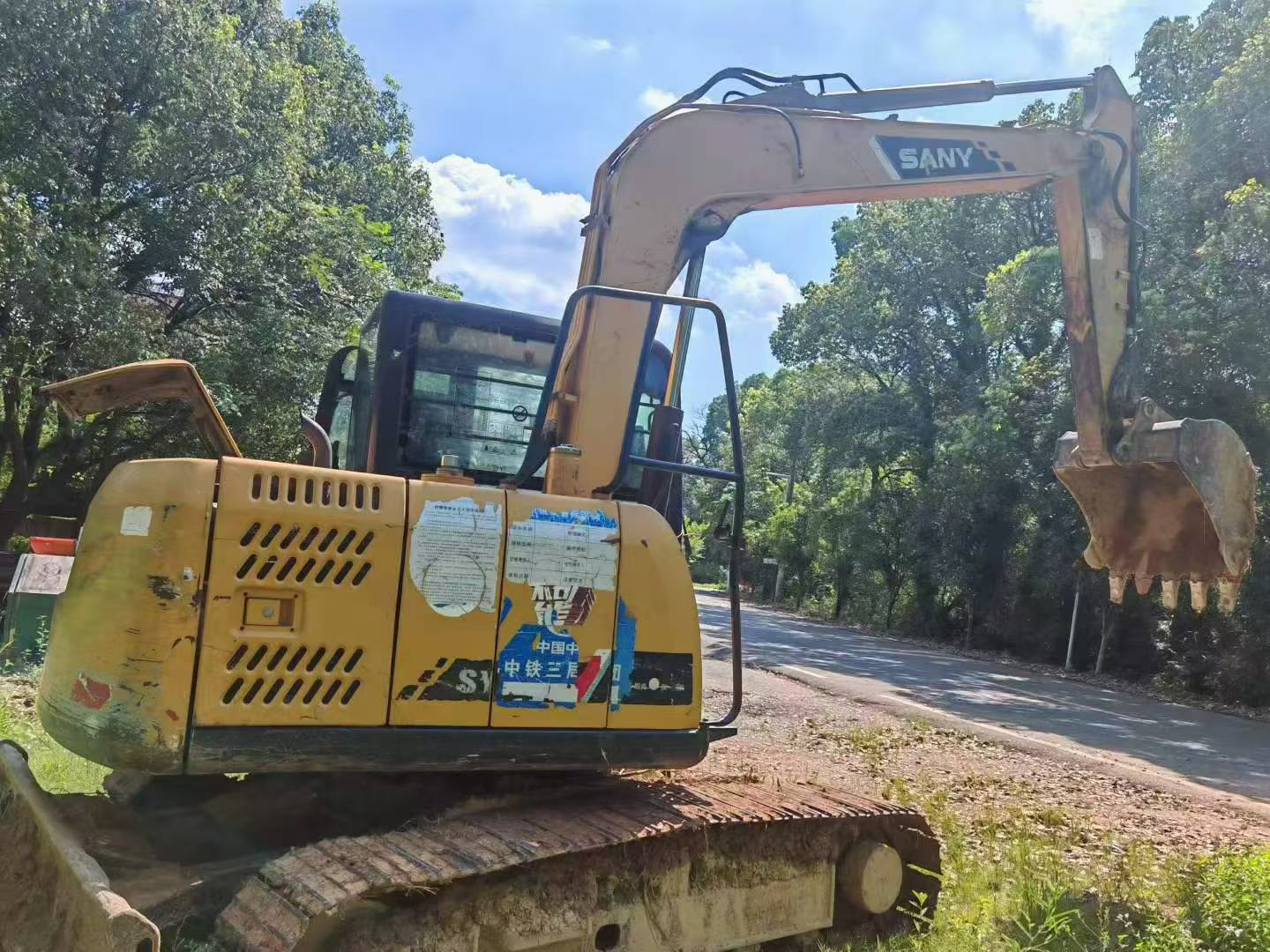 Buy Sany SY75 Used Excavator / 3 Buy Sany SY75 Used Excavator / 3