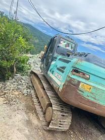 Buy Kobelco SK260 Used Excavator / 2 Buy Kobelco SK260 Used Excavator / 2