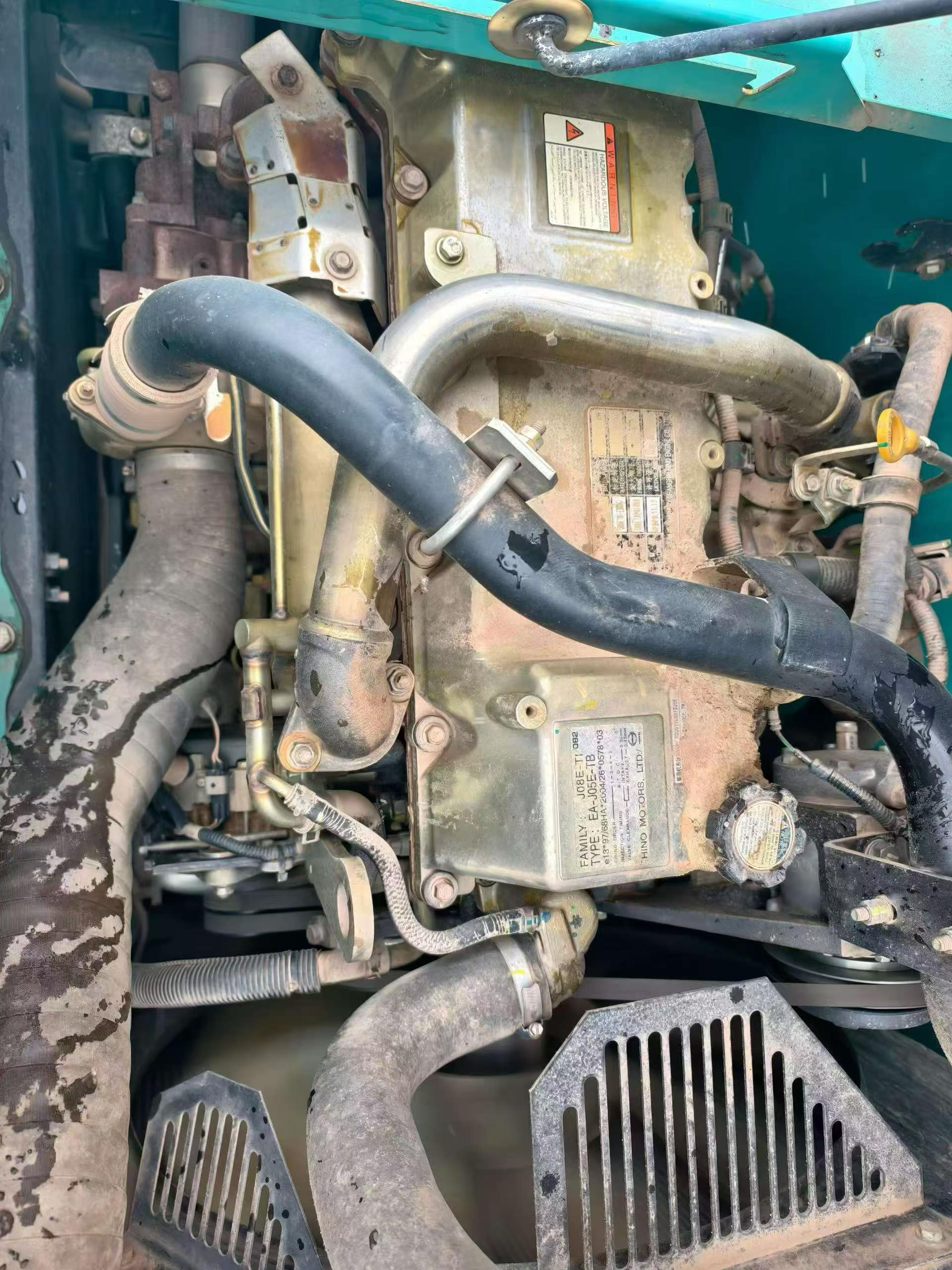 شراء حفارة Kobelco SK260 مستعملة / 7