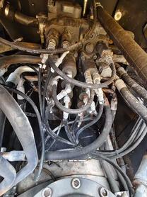 Buy Sumitomo SH350-5 Used Excavator / 3 Buy Sumitomo SH350-5 Used Excavator / 3
