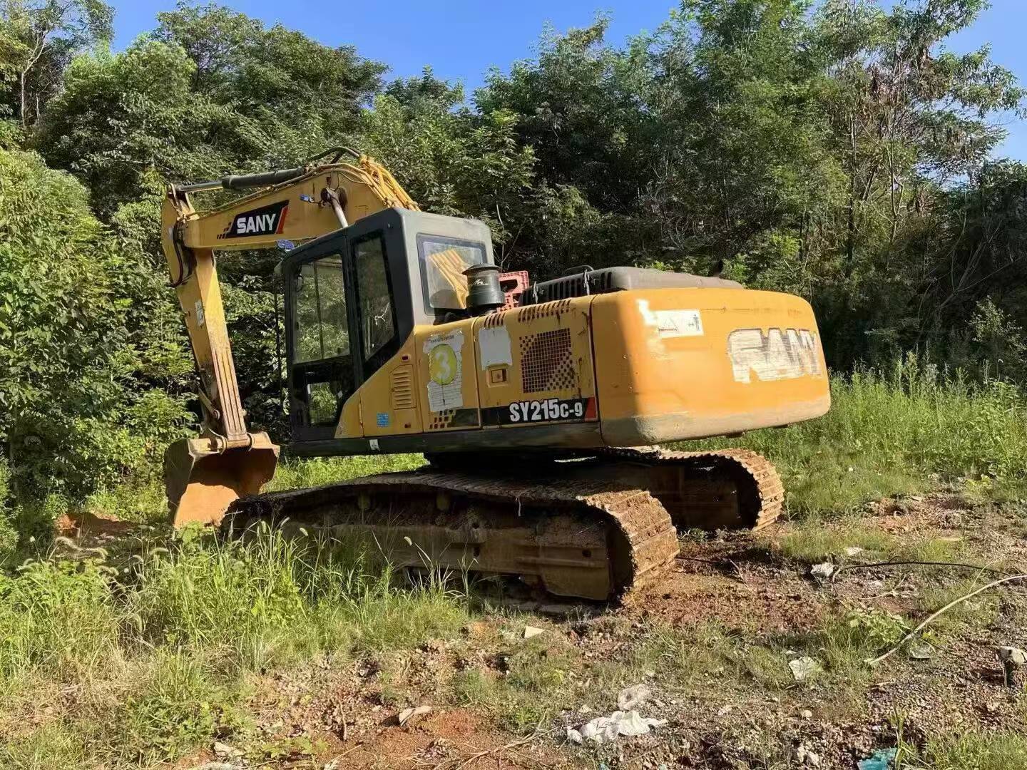 Buy Sany SY215C-8 Used Excavator / 3 Buy Sany SY215C-8 Used Excavator / 3