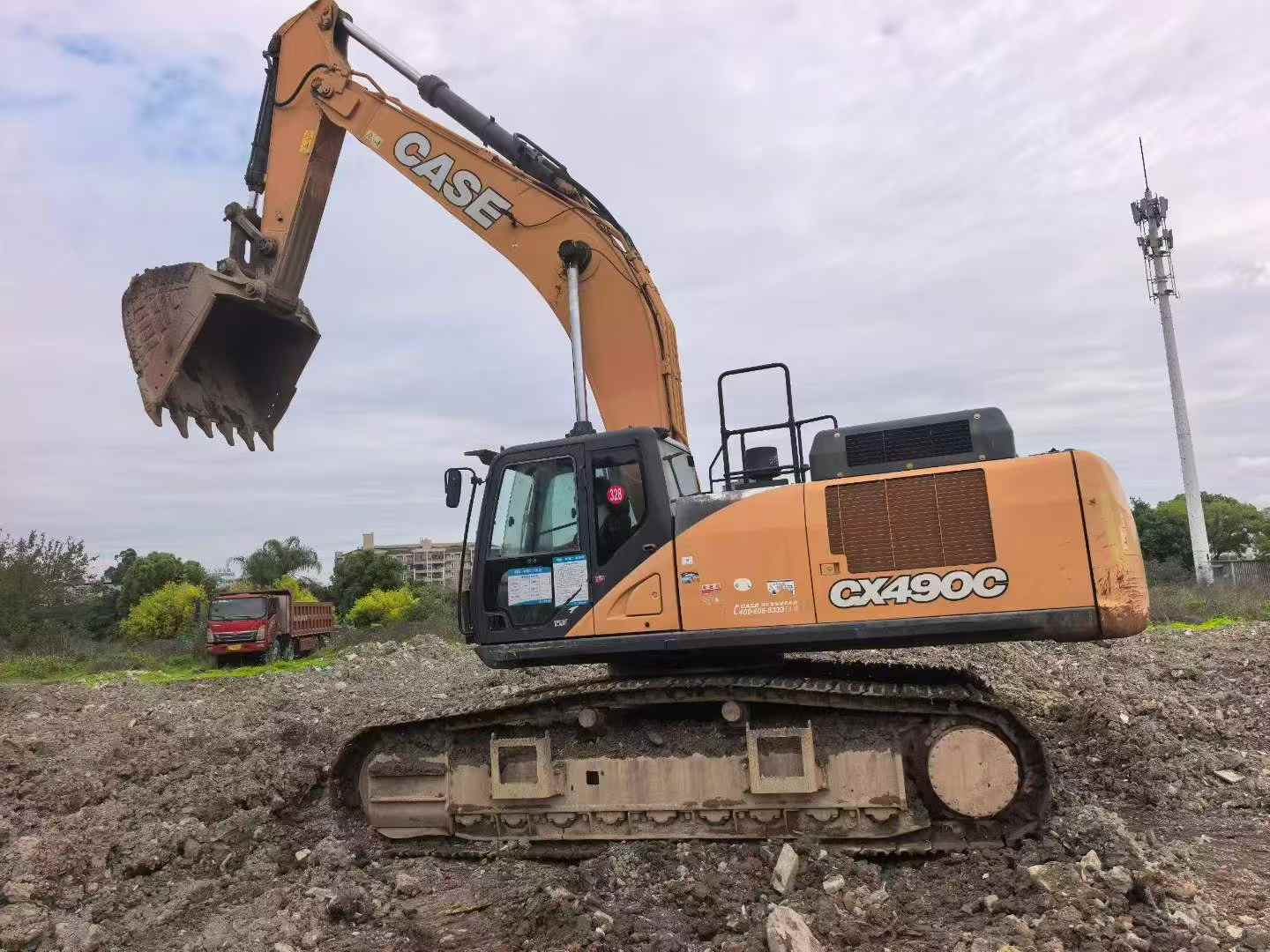 Buy Case CX490C Used Excavator / 3 Buy Case CX490C Used Excavator / 3