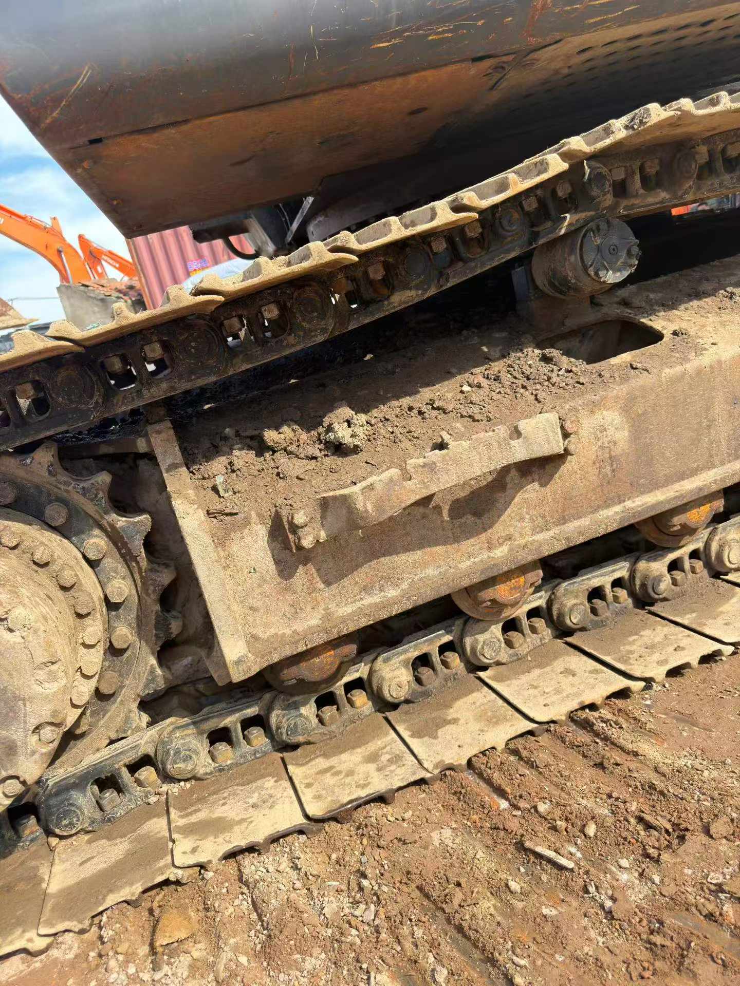 Buy Hitachi ZX200-5G Used Excavator / 8 Buy Hitachi ZX200-5G Used Excavator / 8