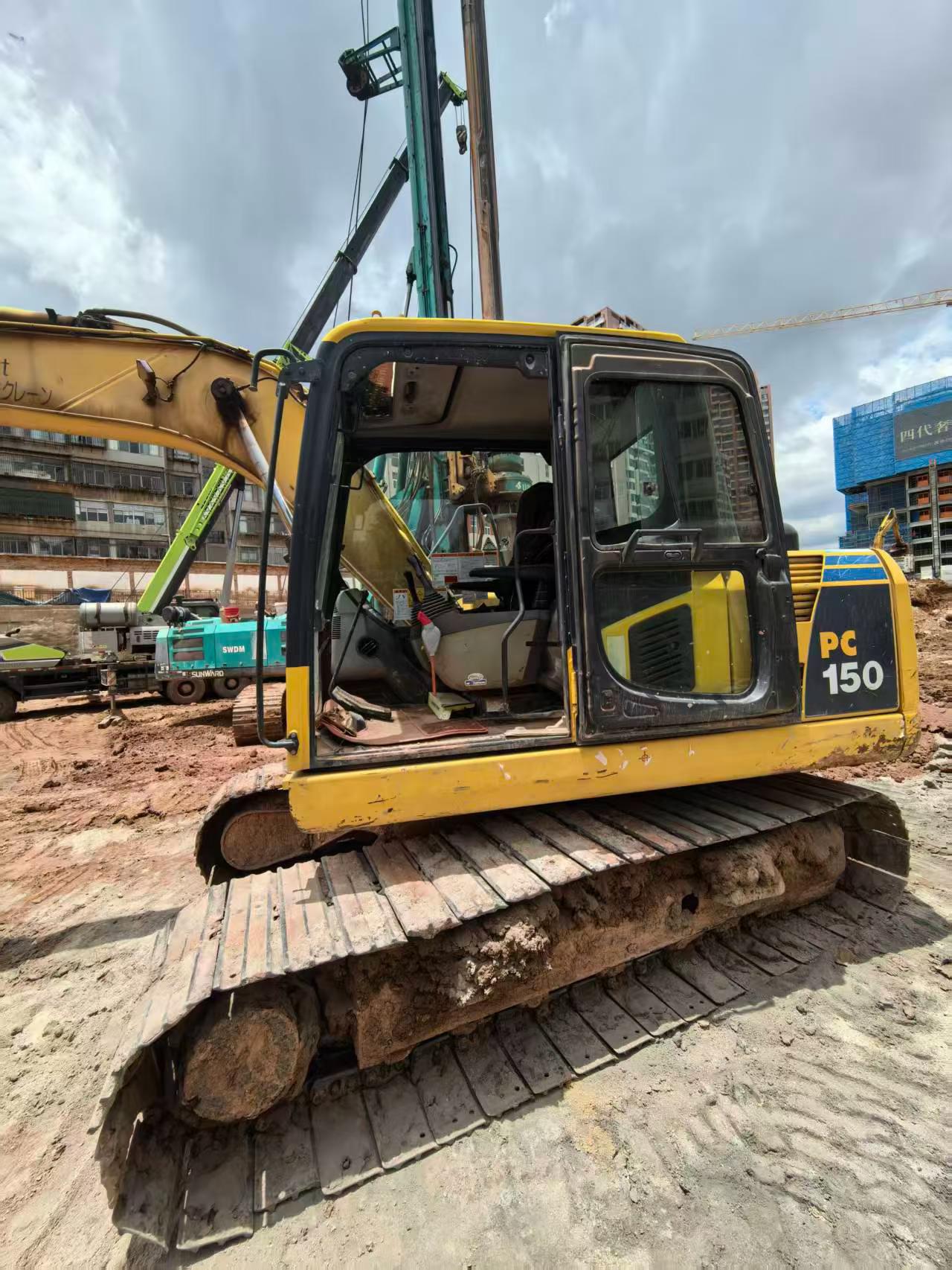 Acheter Komatsu PC120-8 D'occasion Pelle