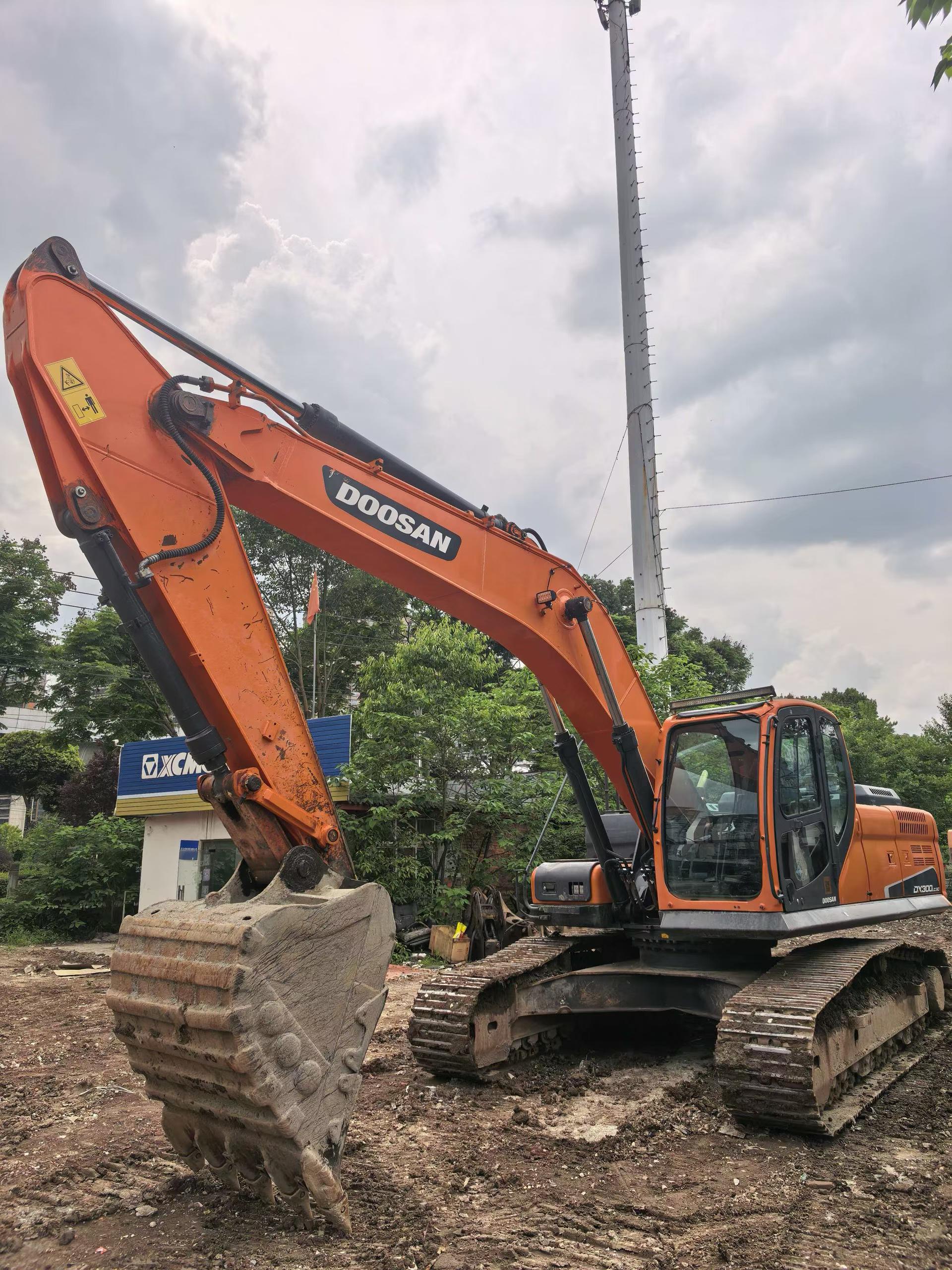Comprar Doosan DX260LC Usado Escavadeira Comprar Doosan DX260LC Usado Escavadeira
