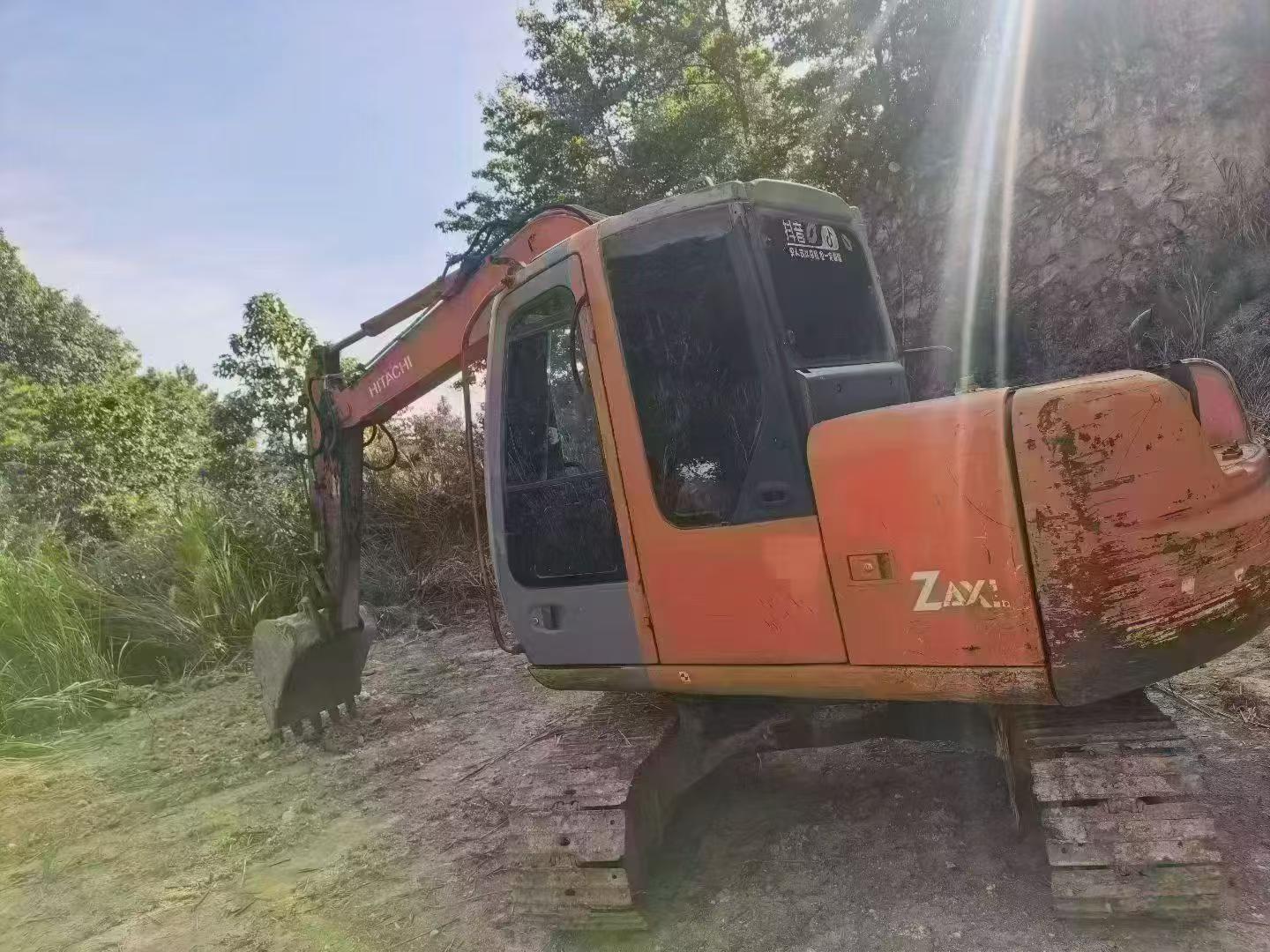 Buy Hitachi EX70 Used Excavator / 7 Buy Hitachi EX70 Used Excavator / 7