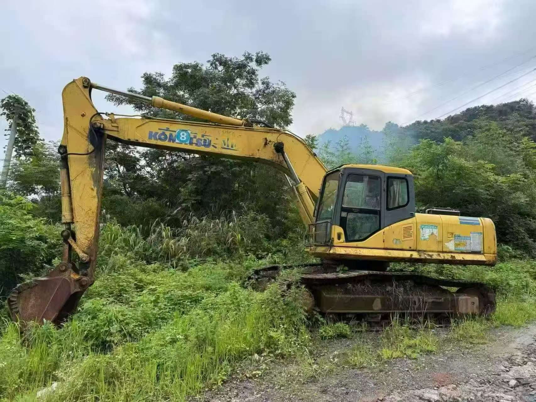 Buy Komatsu PC270-7 Used Excavator / 9 Buy Komatsu PC270-7 Used Excavator / 9
