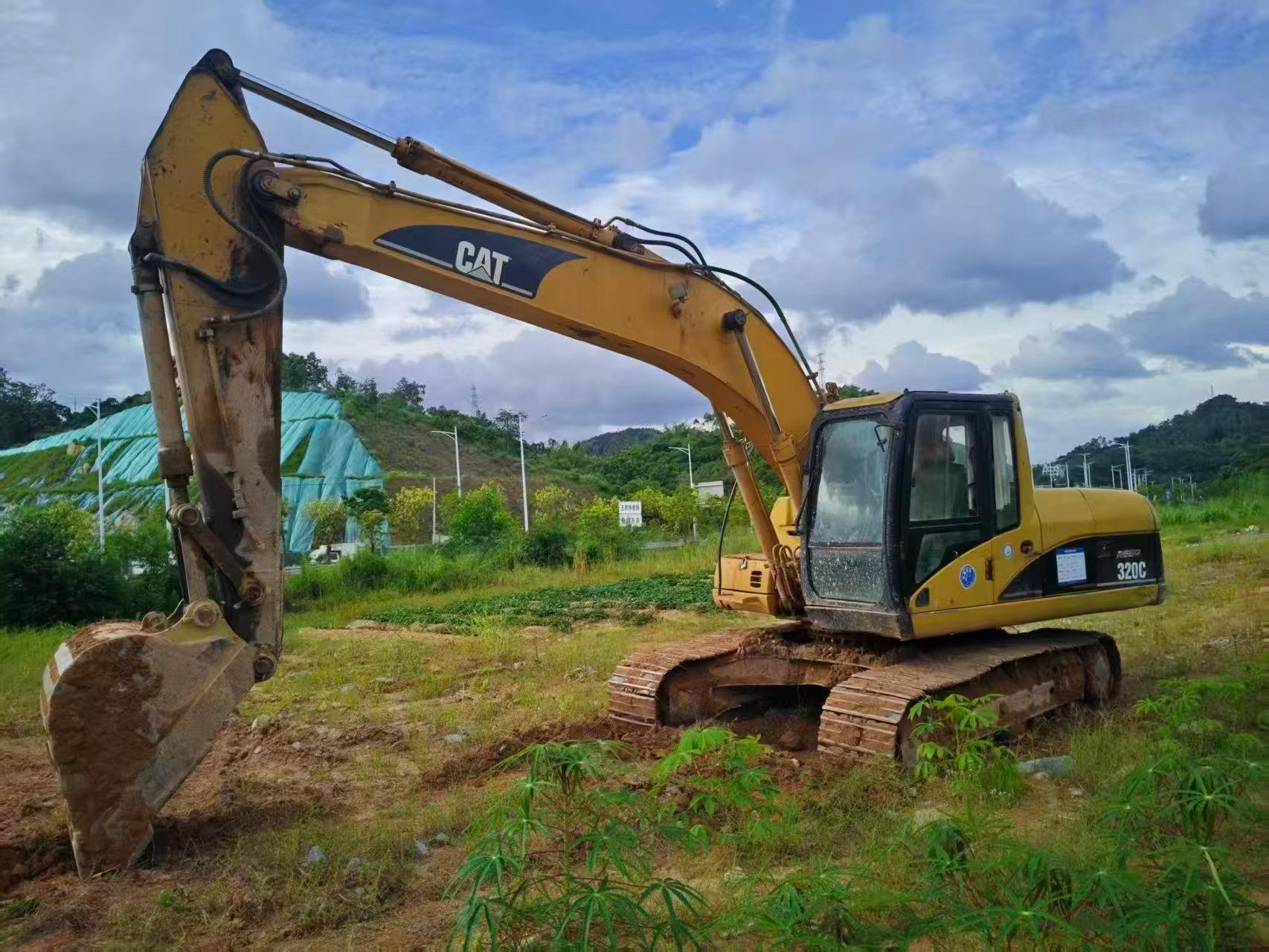 Buy Caterpillar 320C Used Excavator / 6 Buy Caterpillar 320C Used Excavator / 6