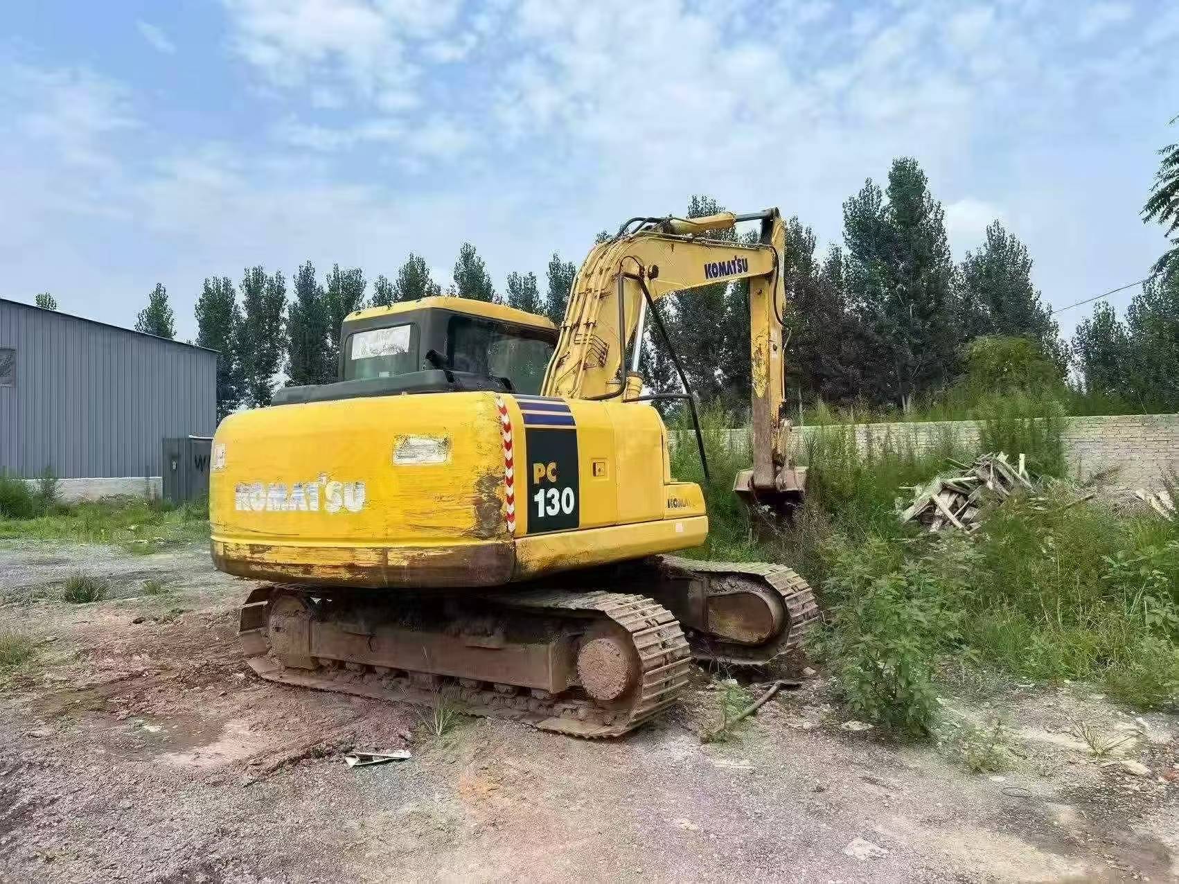 Buy Komatsu PC130-7 Used Excavator / 4 Buy Komatsu PC130-7 Used Excavator / 4