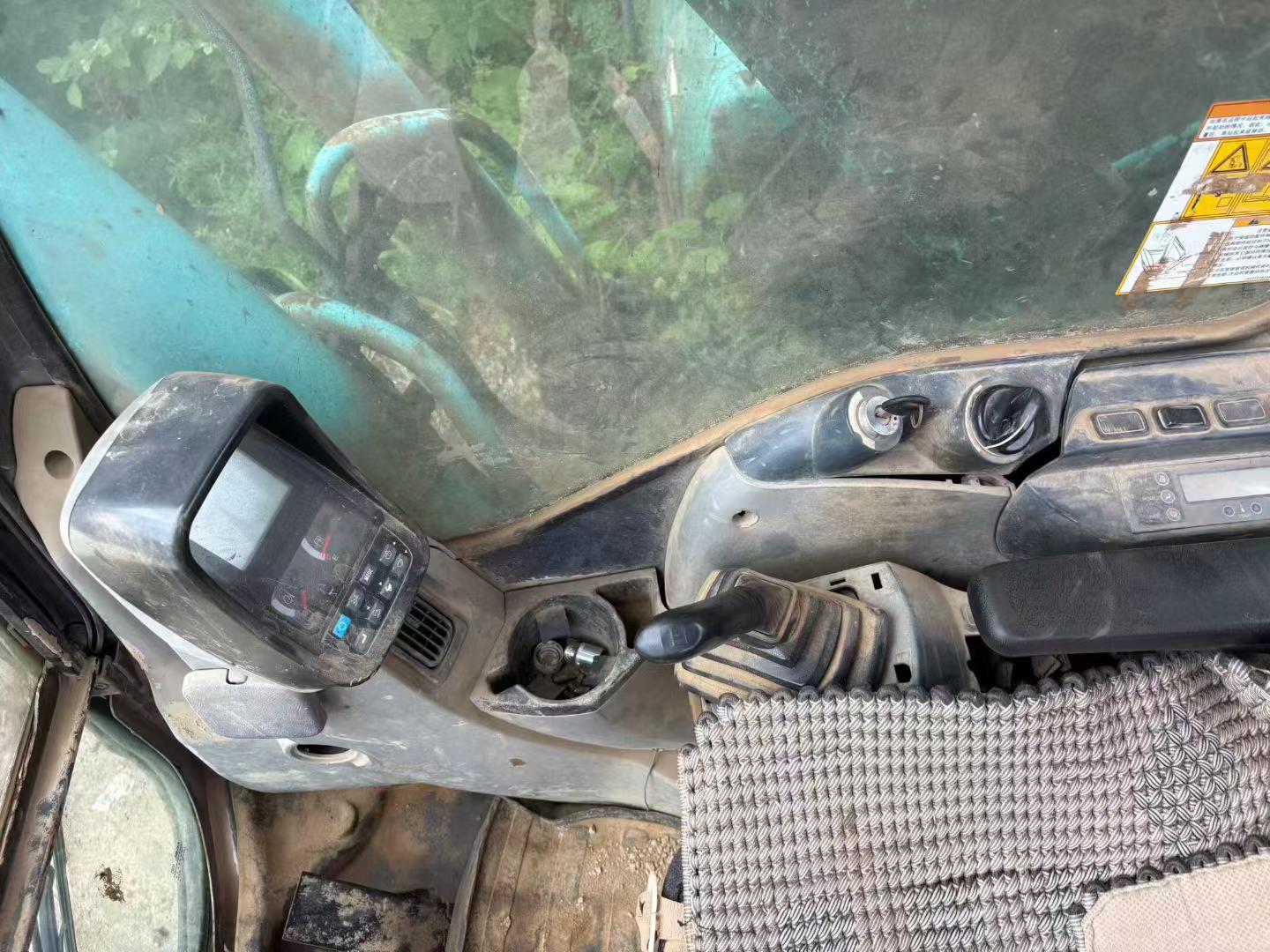 Buy Kobelco SK210 Used Excavator / 3 Buy Kobelco SK210 Used Excavator / 3