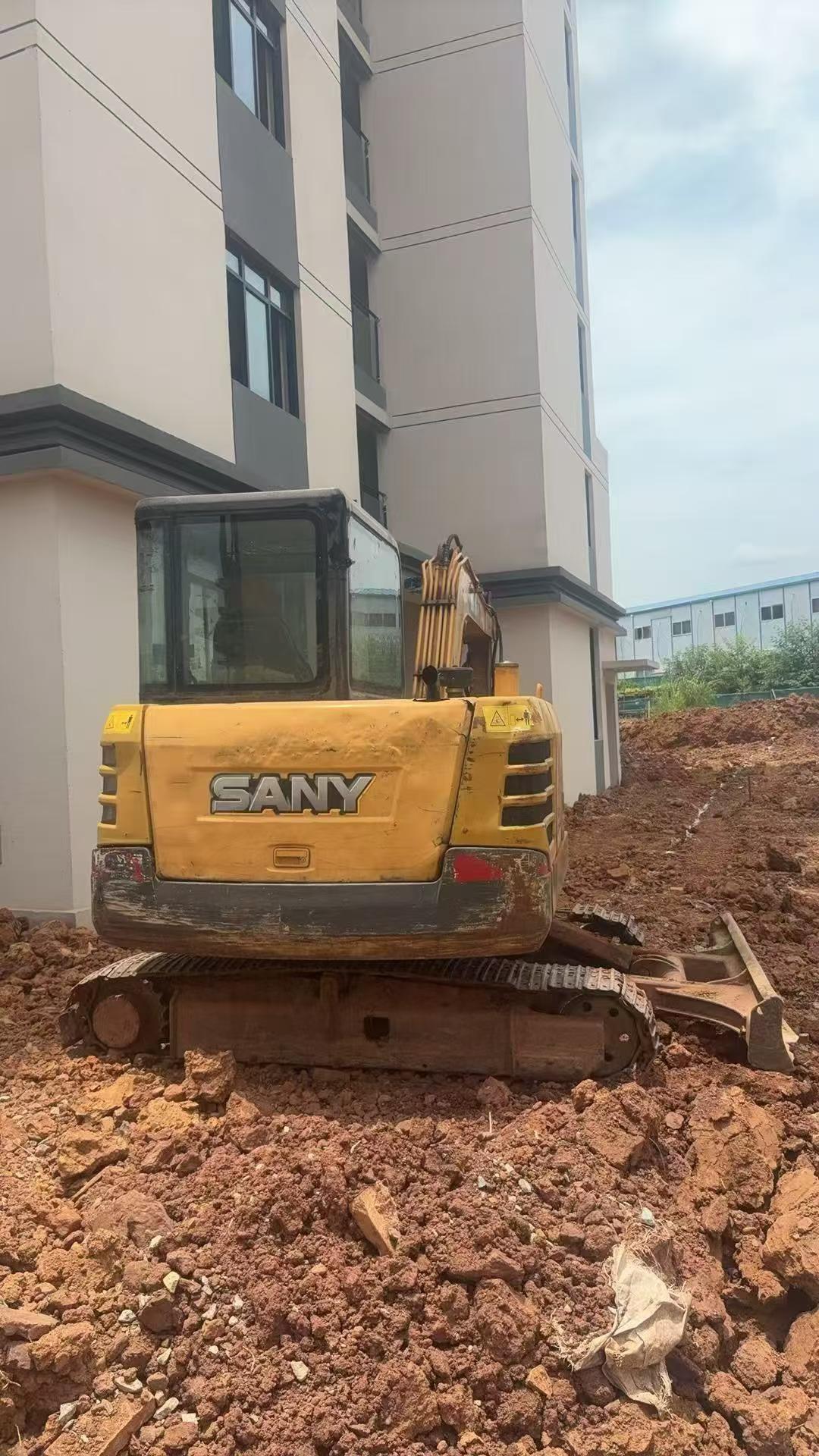 شراء حفارة Sany SY55 مستعملة / 9