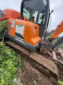 Buy Doosan DH60 Used Excavator / 2 Buy Doosan DH60 Used Excavator / 2