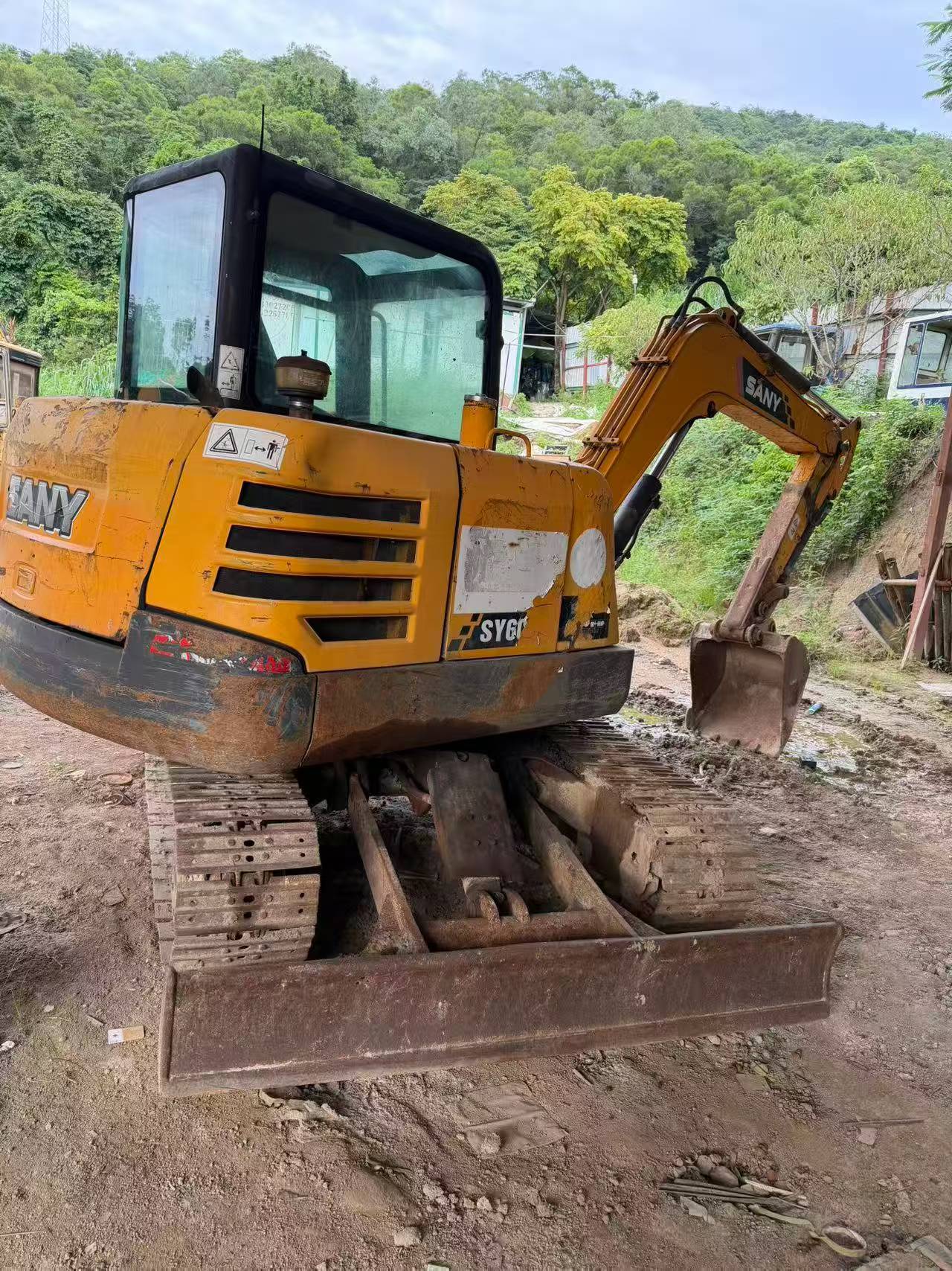 Buy Sany SY60 Used Excavator / 8