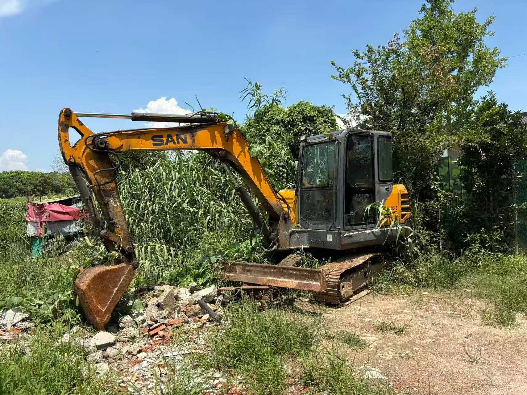 Buy Sany SY55 Used Excavator / 2 Buy Sany SY55 Used Excavator / 2