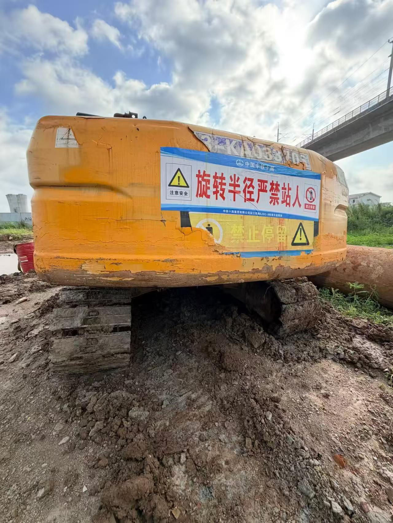 Buy Caterpillar 320B Used Excavator / 5 Buy Caterpillar 320B Used Excavator / 5