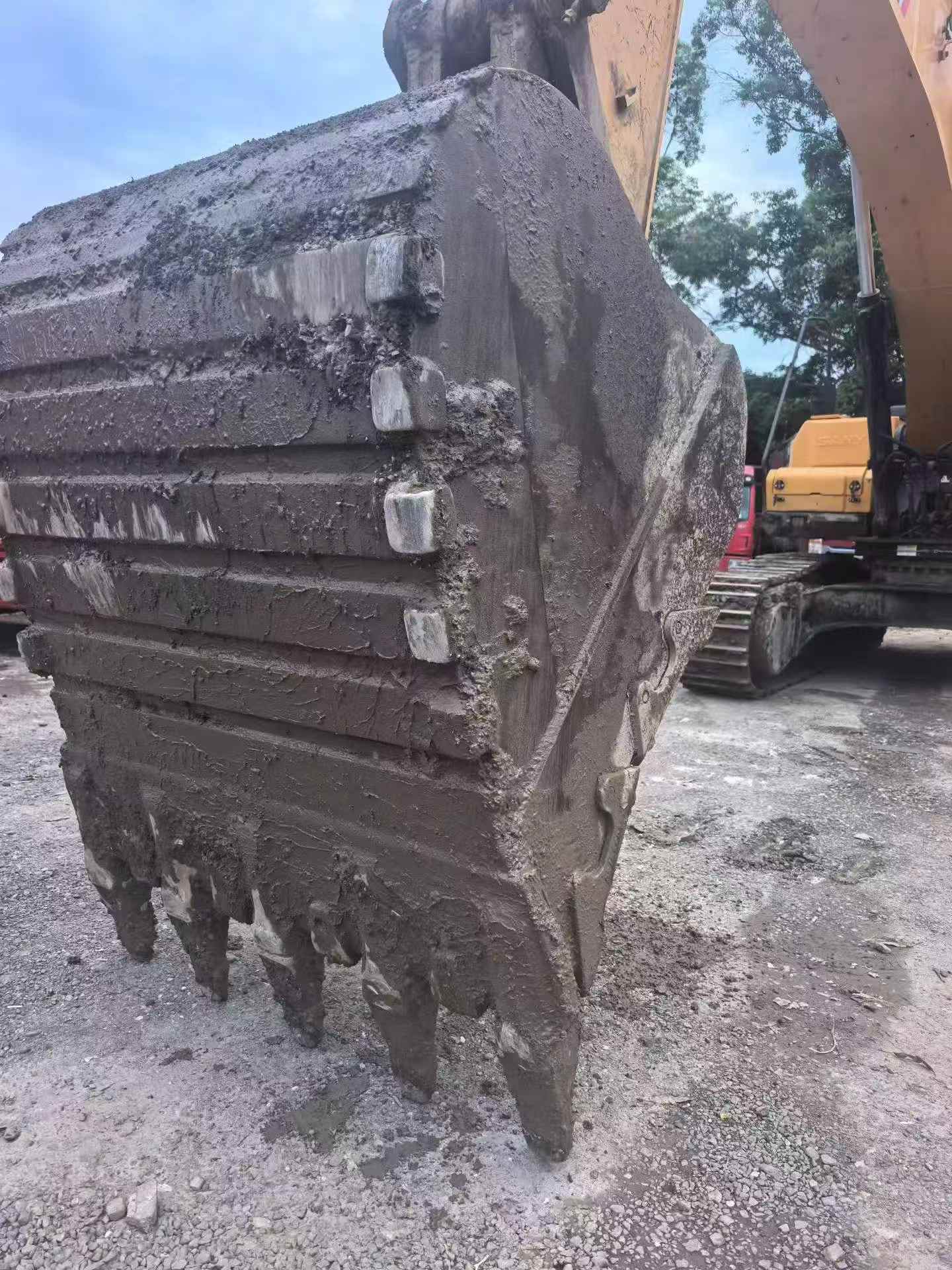 Buy Sany SY375H Used Excavator / 6 Buy Sany SY375H Used Excavator / 6