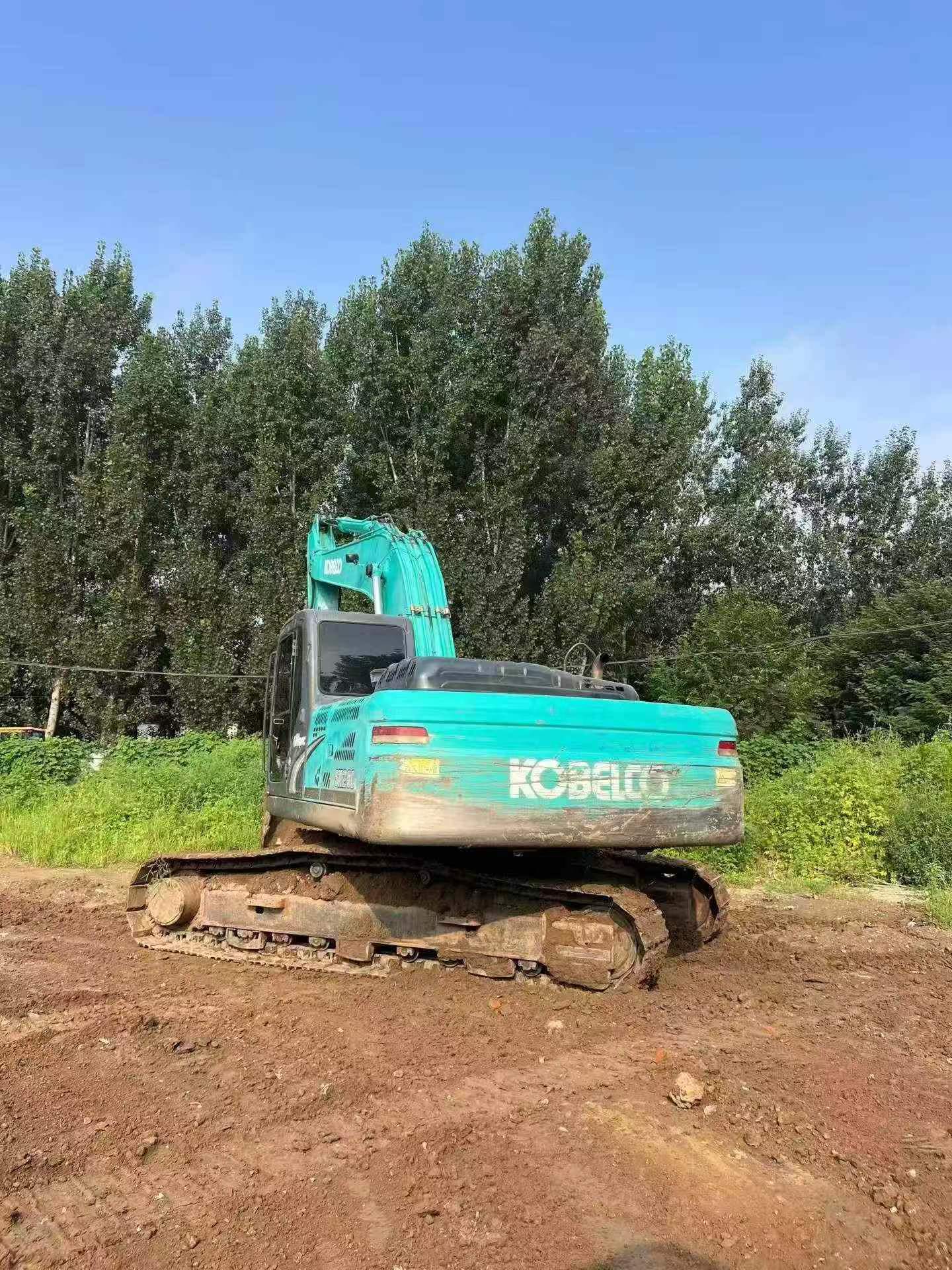 Buy Kobelco SK260 Used Excavator / 2 Buy Kobelco SK260 Used Excavator / 2