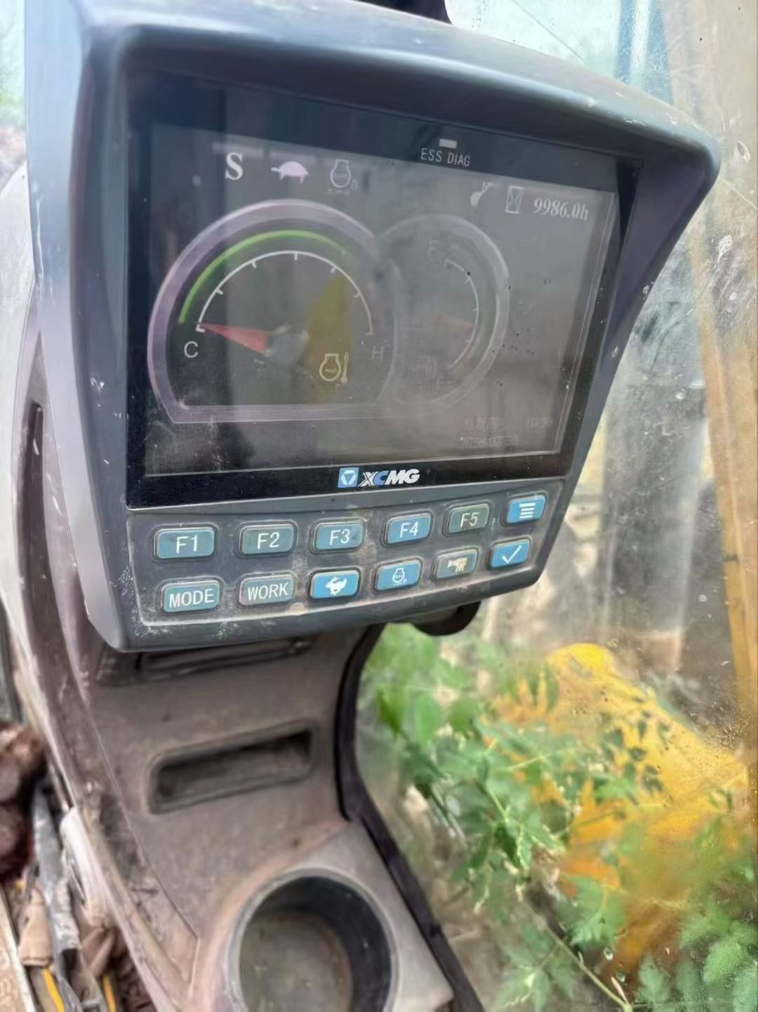 Buy XCMG XE150 Used Excavator / 1