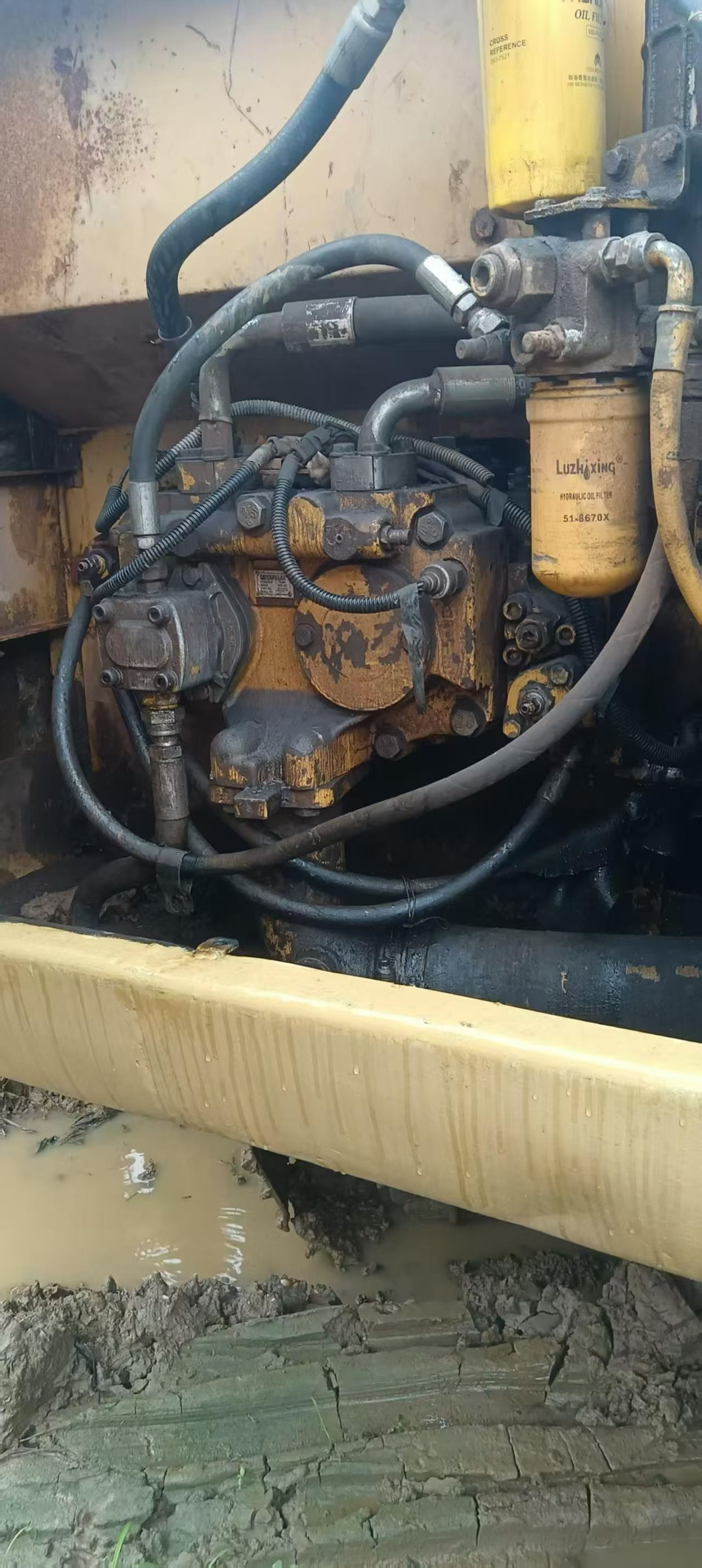 Buy Caterpillar 320C Used Excavator / 5 Buy Caterpillar 320C Used Excavator / 5
