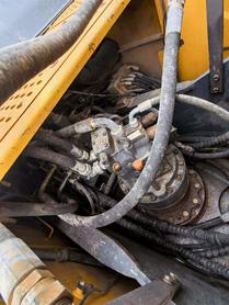 Buy XCMG XE200 Used Excavator / 4 Buy XCMG XE200 Used Excavator / 4
