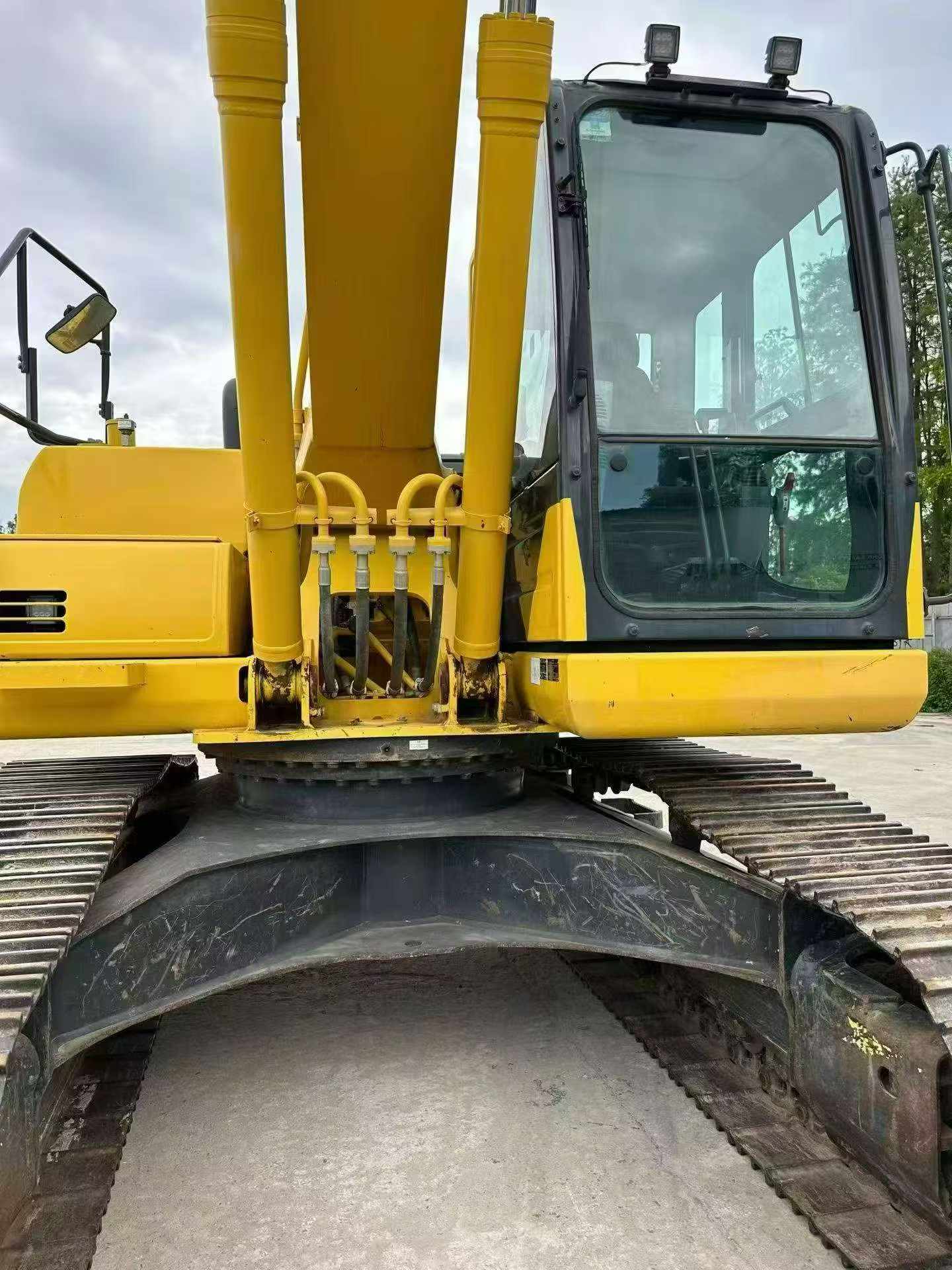 Compre Excavadora Komatsu PC200-10 Usada / 8