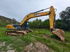 Buy XCMG XE270DK Used Excavator / 4 Buy XCMG XE270DK Used Excavator / 4