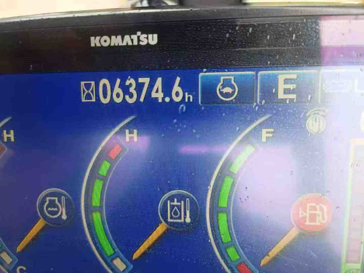 Buy Komatsu PC130-8 Used Excavator / 8 Buy Komatsu PC130-8 Used Excavator / 8