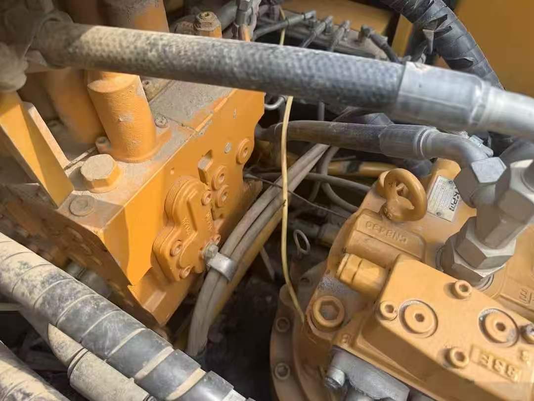 Buy Sany SY245H Used Excavator / 5 Buy Sany SY245H Used Excavator / 5