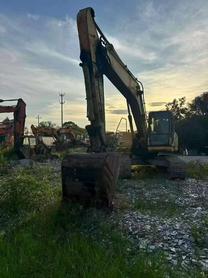 Buy Komatsu PC200 Used Excavator / 3 Buy Komatsu PC200 Used Excavator / 3