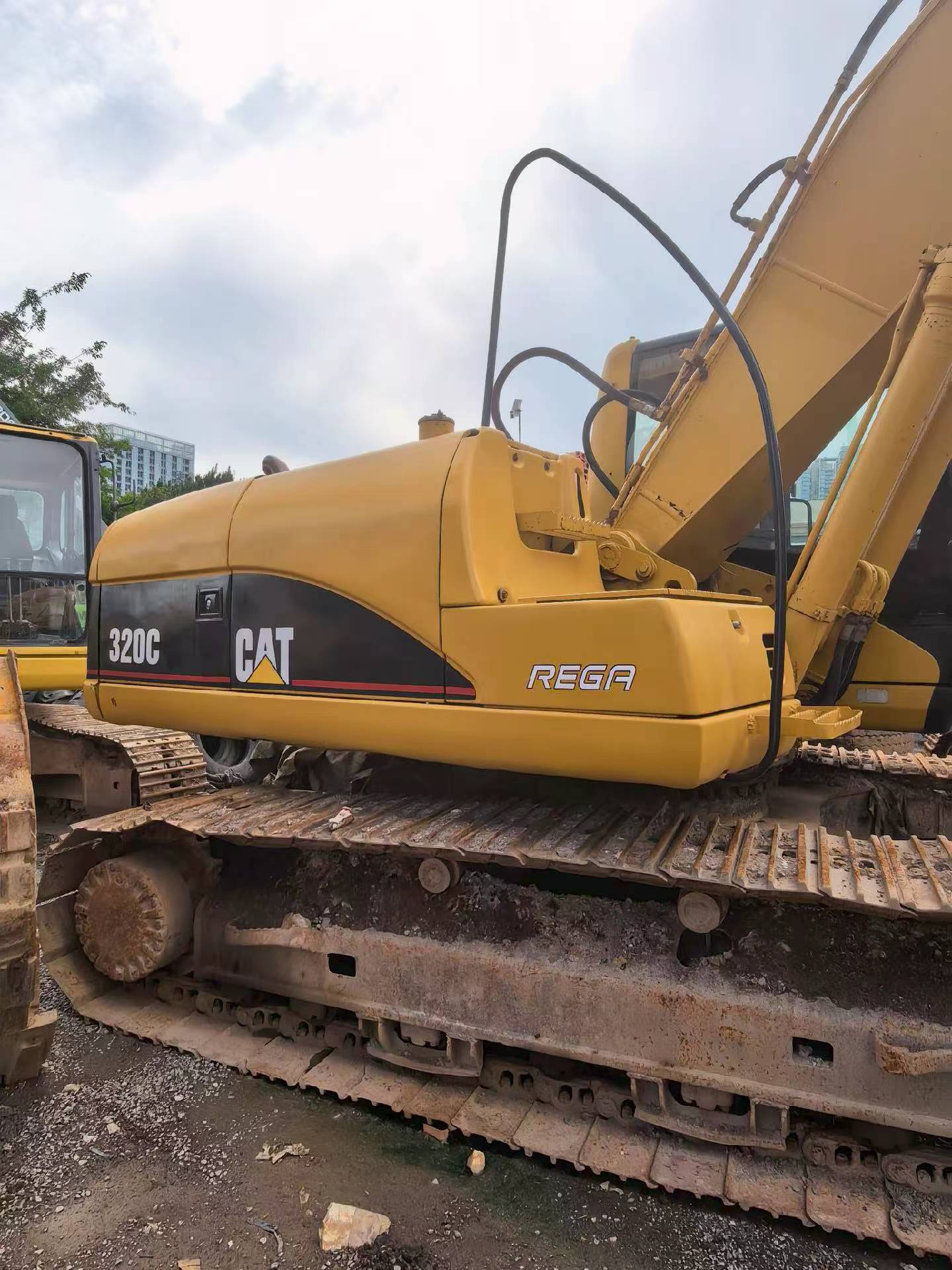 Buy Caterpillar 320C Used Excavator / 2 Buy Caterpillar 320C Used Excavator / 2