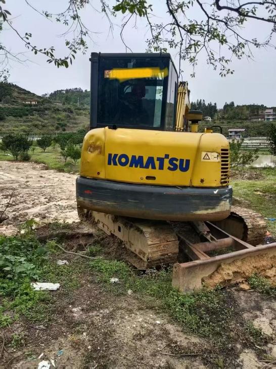 Buy Komatsu PC56-7 Used Excavator / 1