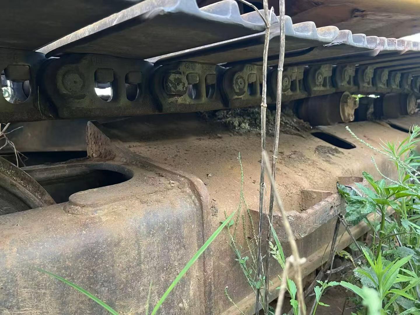 Buy Caterpillar 320D Used Excavator / 3 Buy Caterpillar 320D Used Excavator / 3