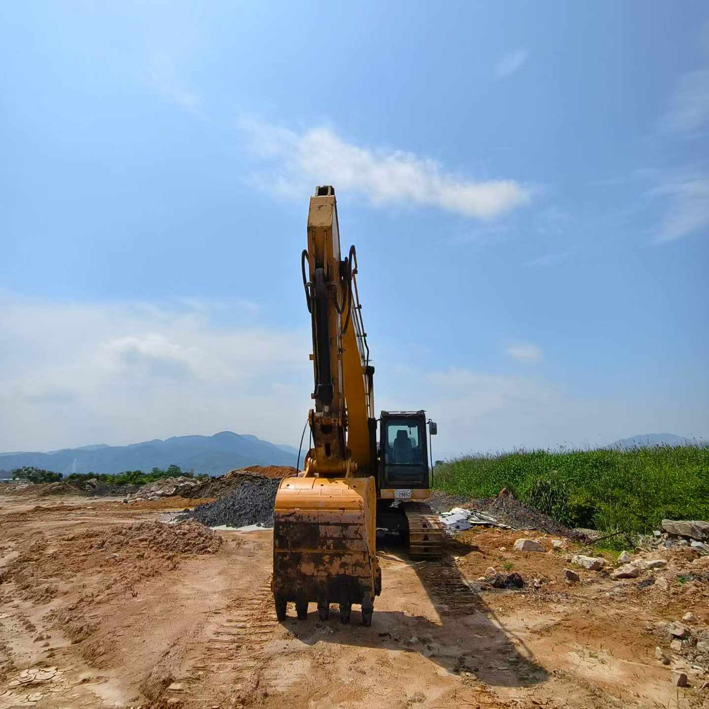Buy Caterpillar 324D Used Excavator / 4 Buy Caterpillar 324D Used Excavator / 4
