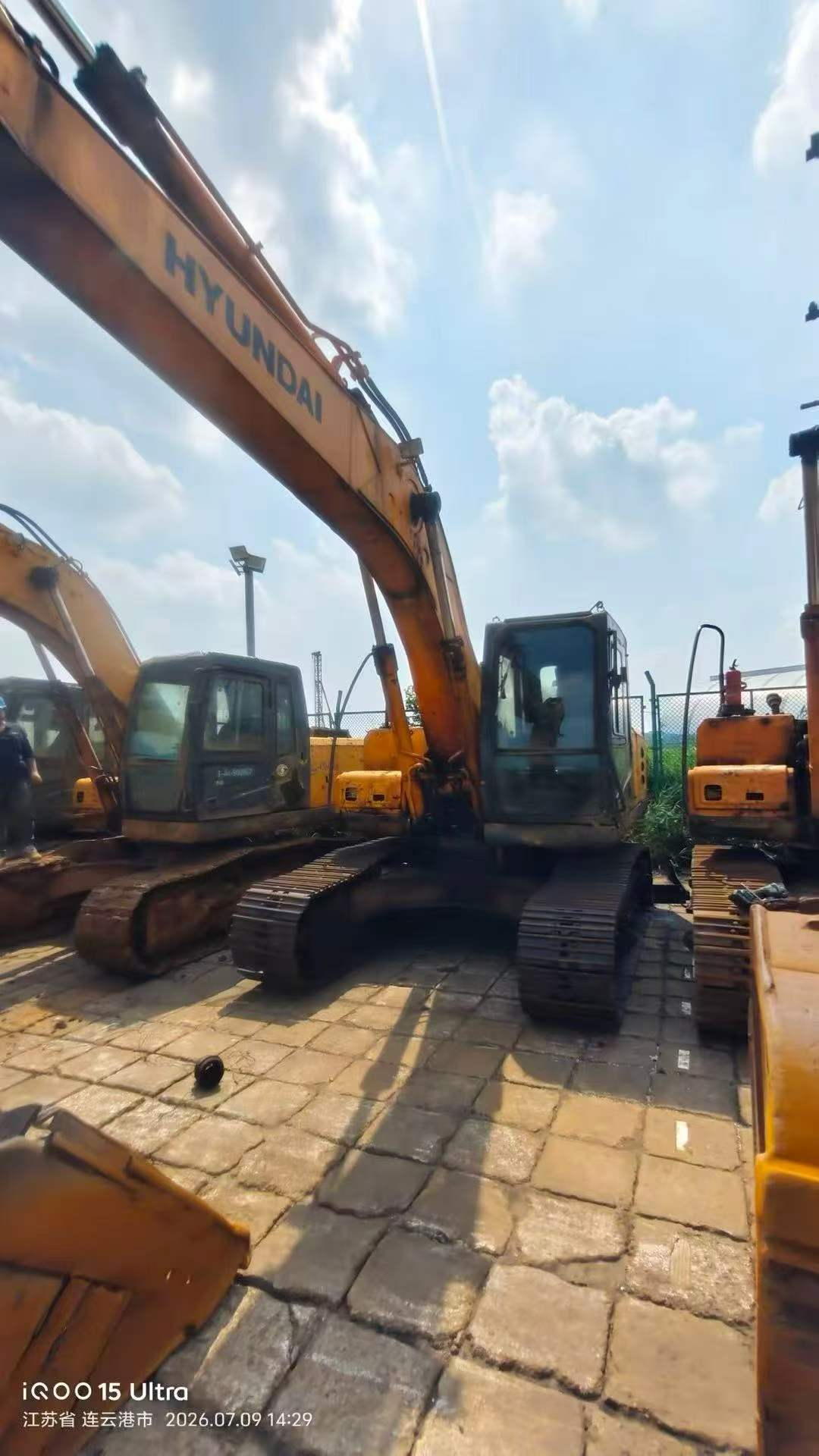 Buy Hyundai R215-7 Used Excavator / 1