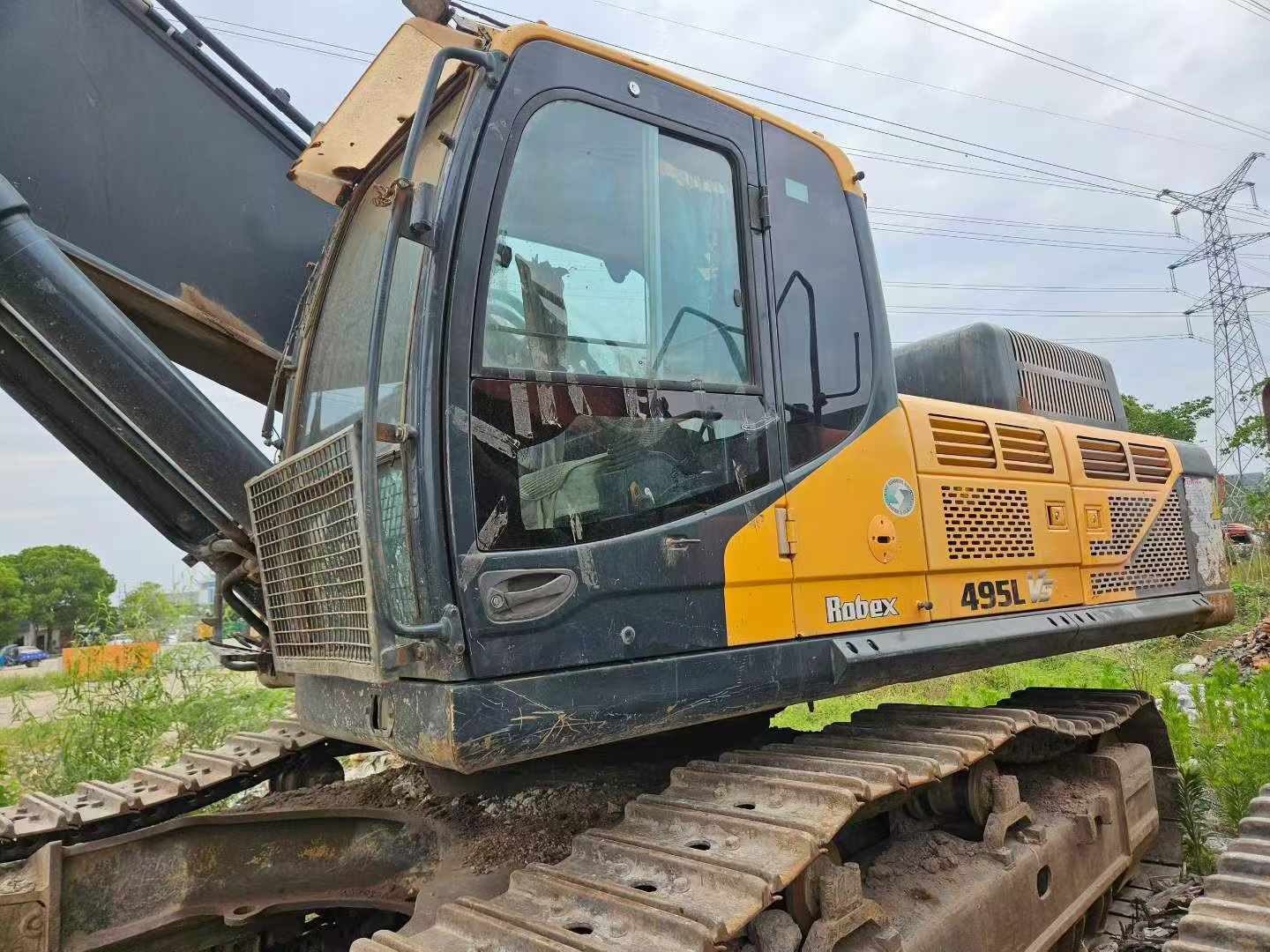 Buy Hyundai R495LVS Used Excavator / 1