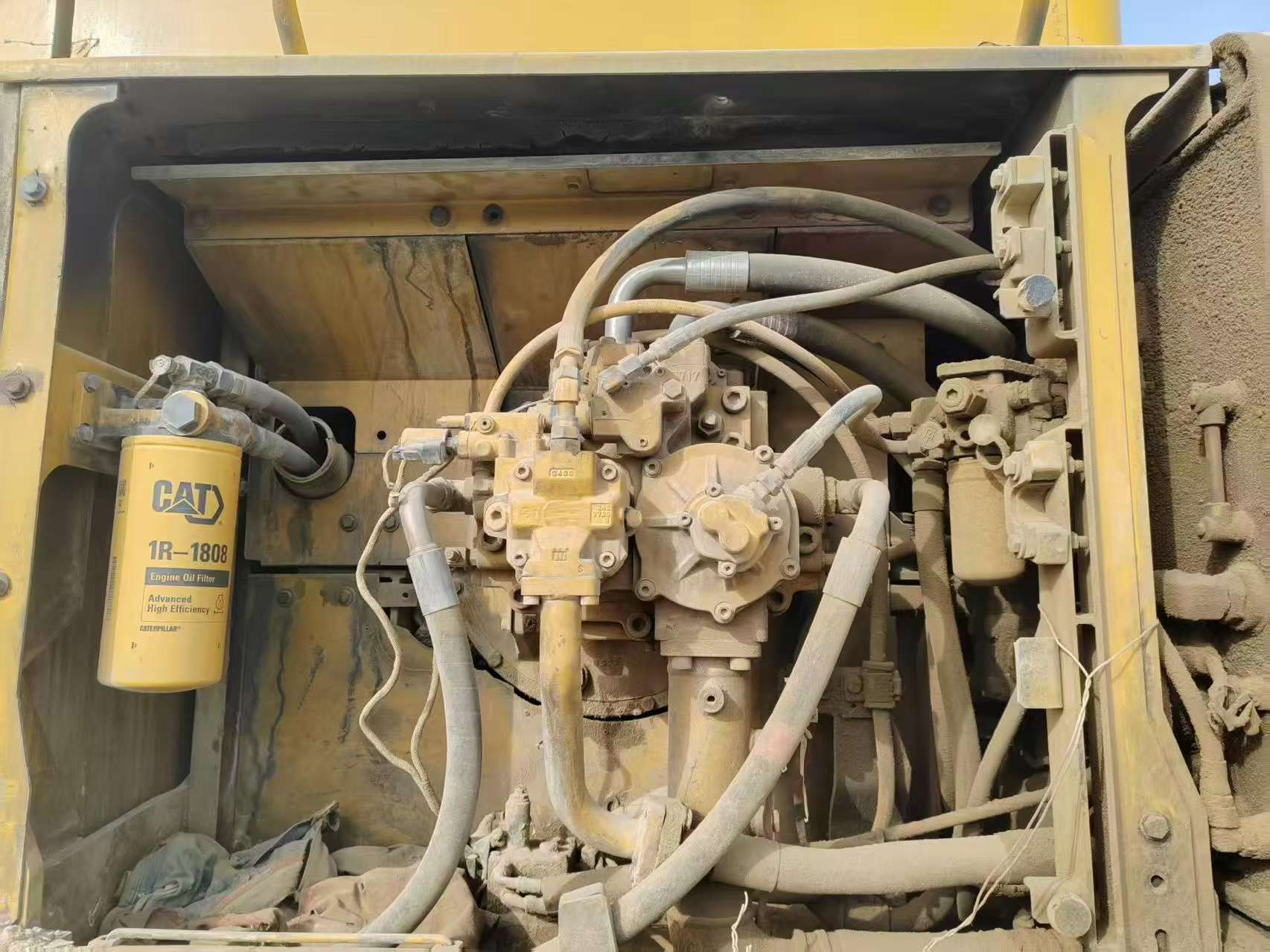 Buy Caterpillar 345D Used Excavator / 6 Buy Caterpillar 345D Used Excavator / 6