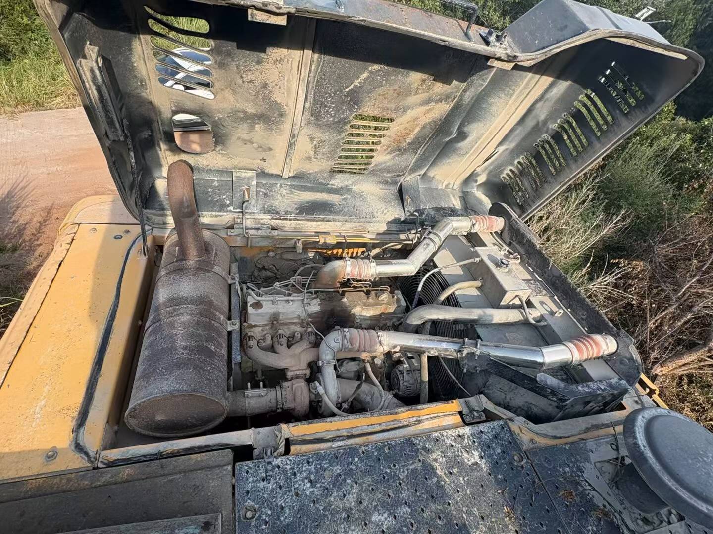 Buy Hyundai R335-7 Used Excavator / 3 Buy Hyundai R335-7 Used Excavator / 3
