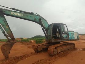 Buy Kobelco SK200 Used Excavator / 6 Buy Kobelco SK200 Used Excavator / 6