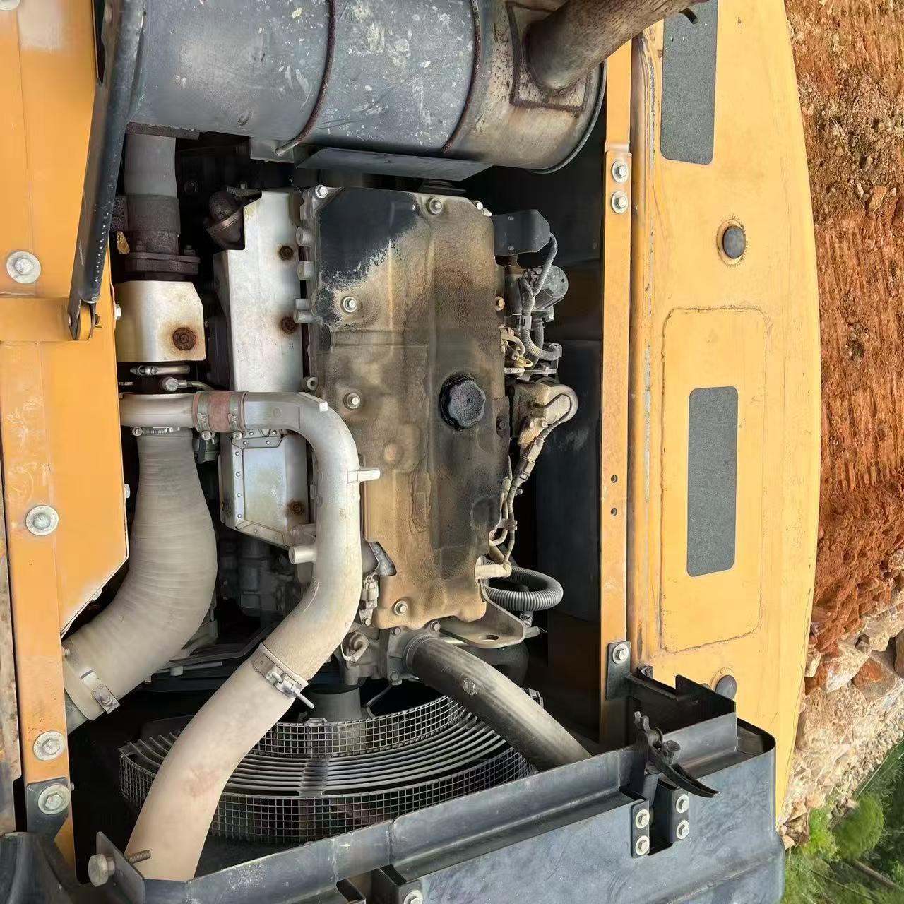 Buy Sany SY200C Used Excavator / 9 Buy Sany SY200C Used Excavator / 9