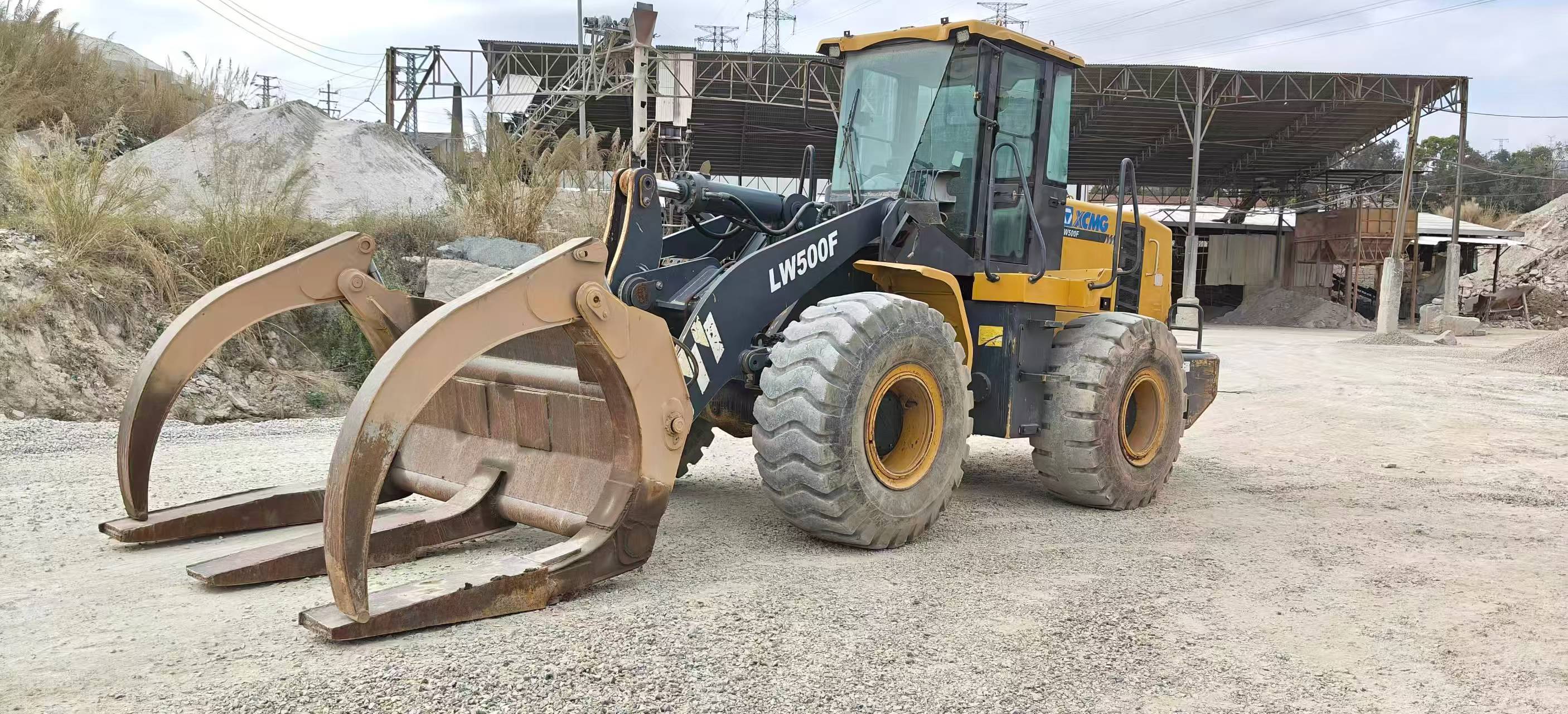 Buy XCMG Used Loader / 1